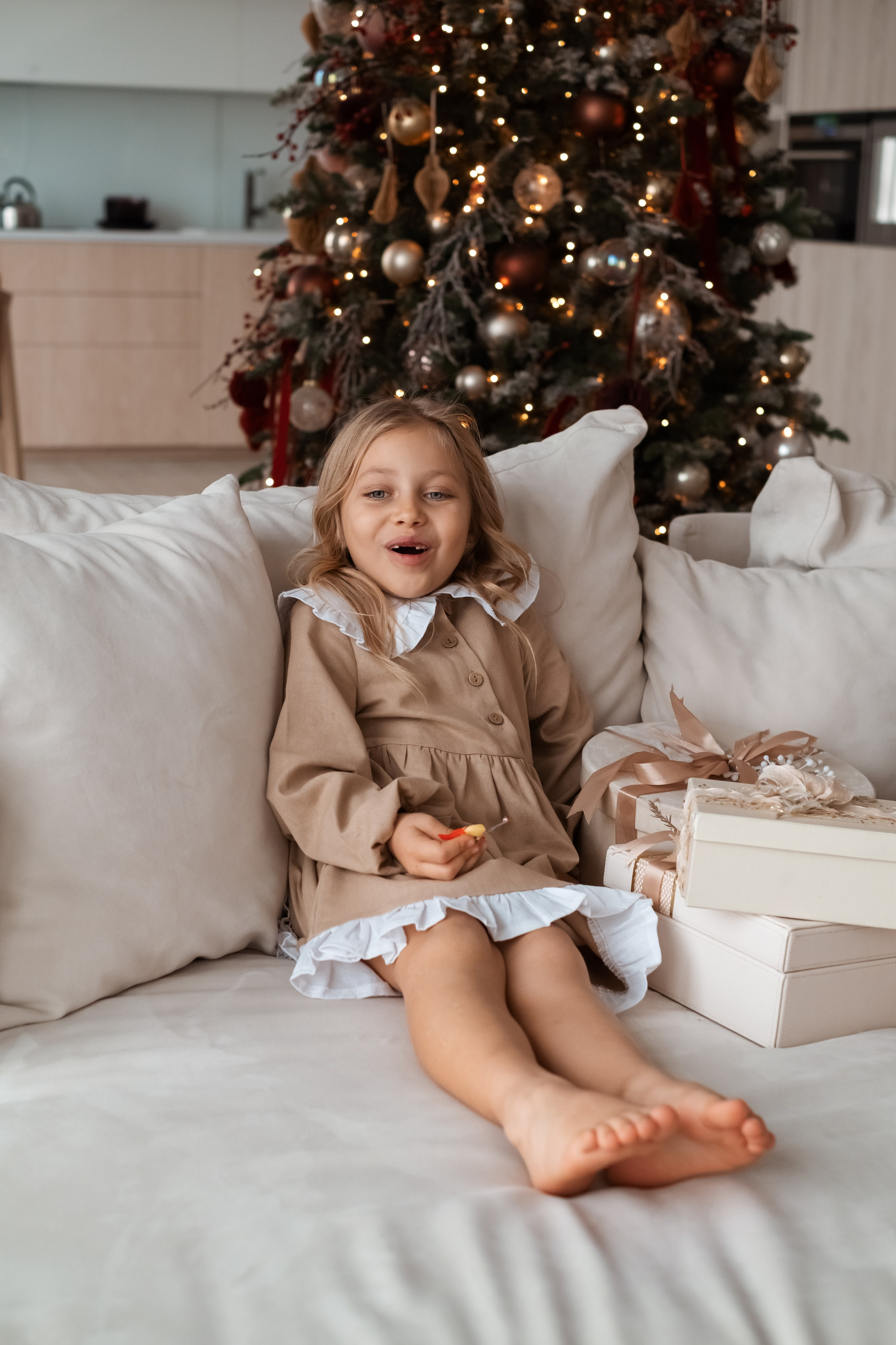 Семейная новогодняя фотосессия. Семейный и детский фотограф в Мелитополе /Наталья Зацеркляная