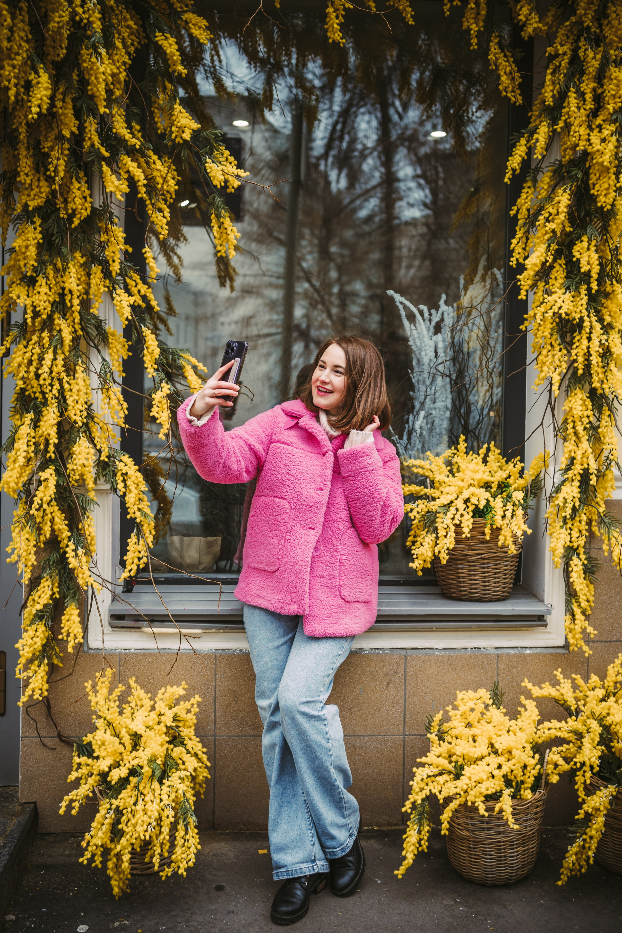 Фотосессия с мимозой. Женский фотограф в Москве Кристина Чечина