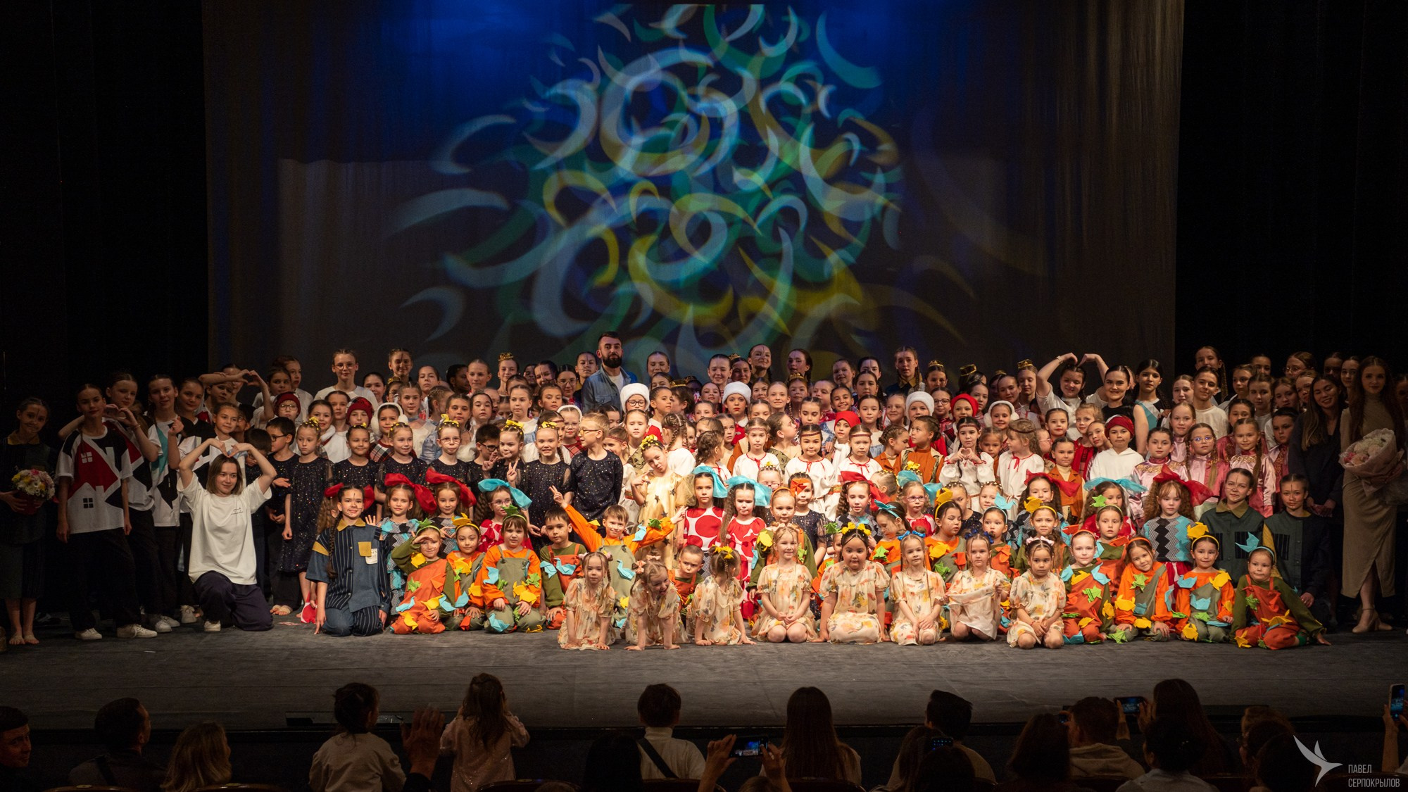 Танцевальный Проспект. Репортажный фотограф в Казани Павел Серпокрылов