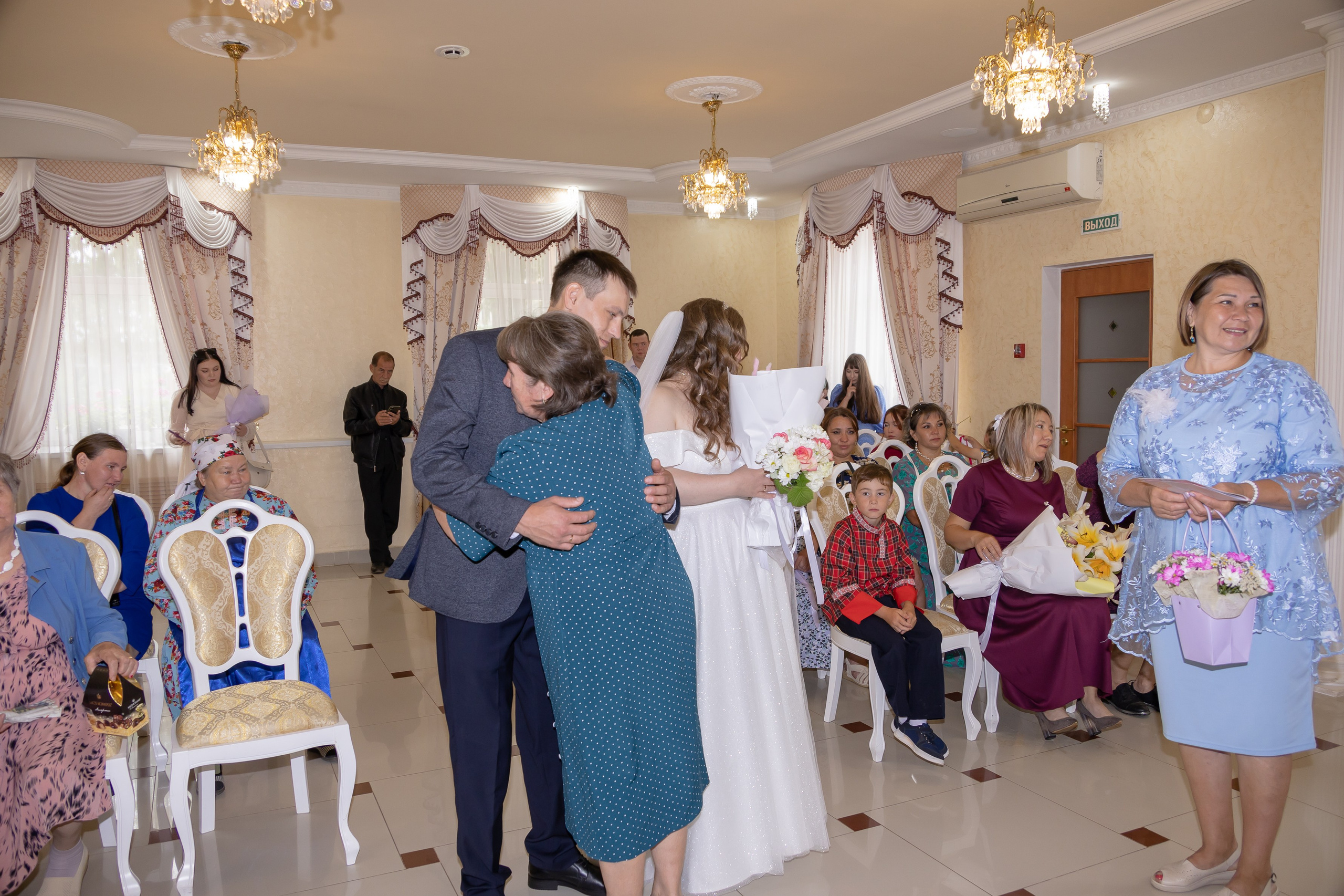 Свадебная съемка регистрации в ЗАГСе г. Можга