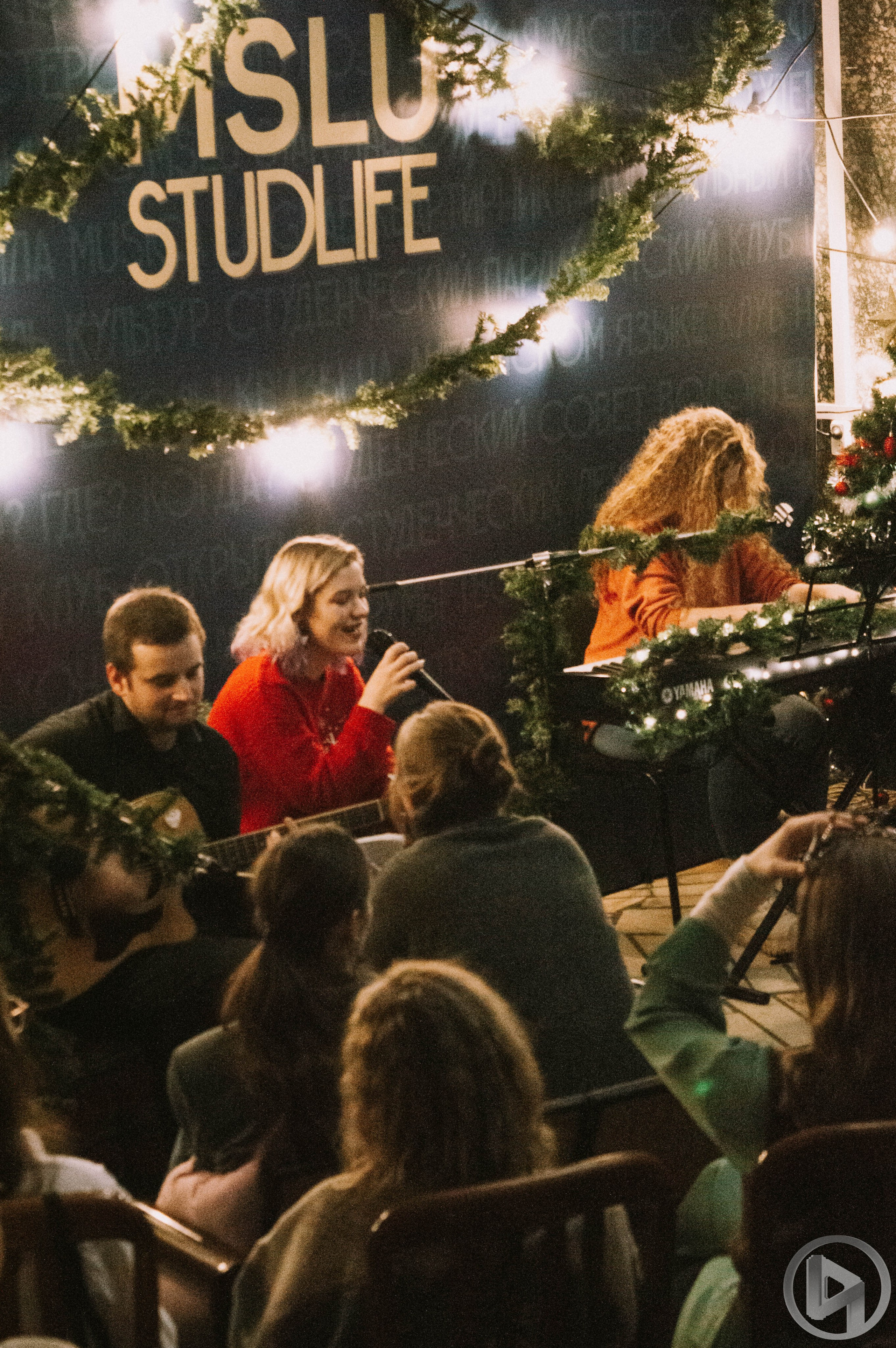 Квартирник MSLU STUDLIFE. Фотограф Анастасия Лощакова в Москве