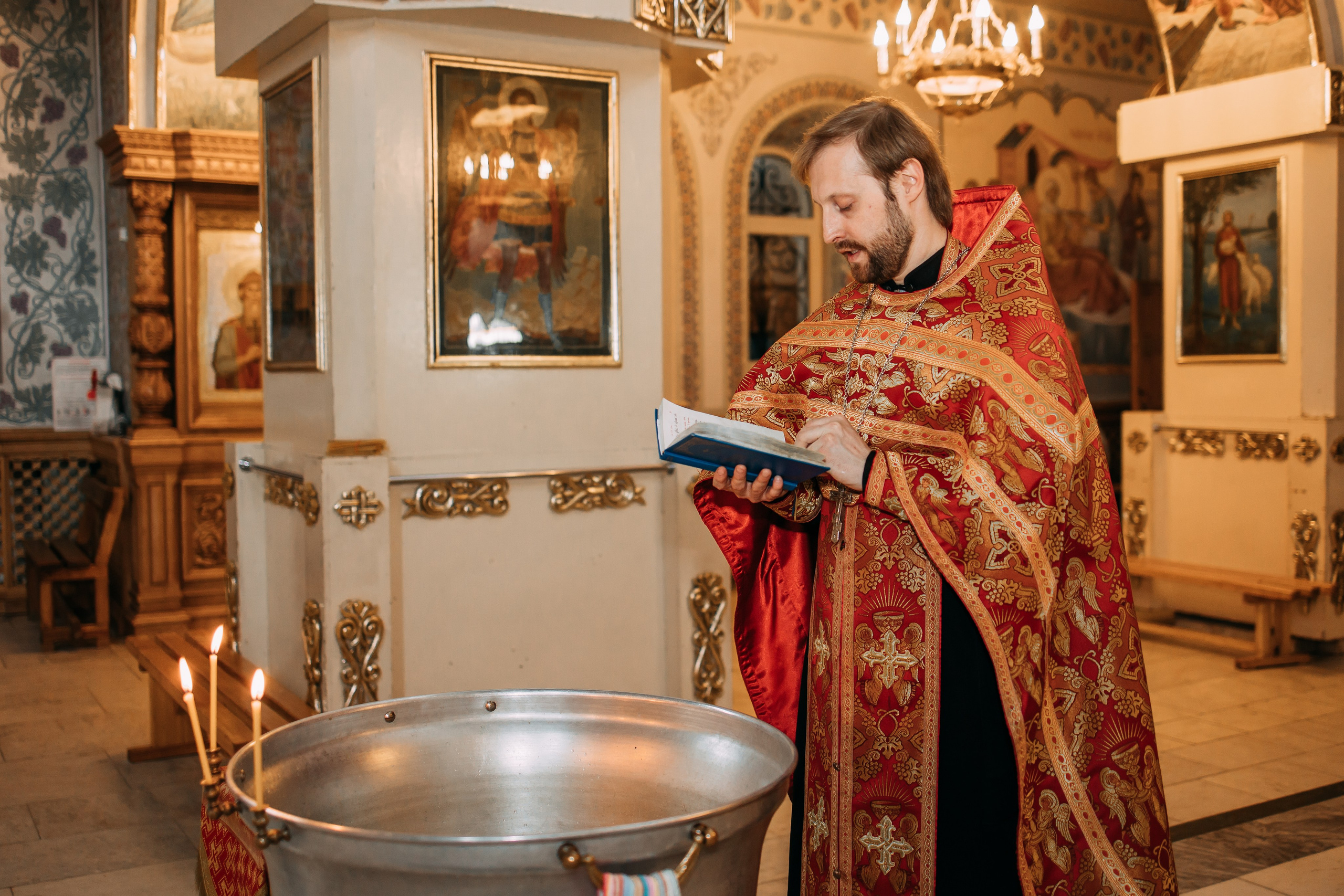 Таинство крещения Чебоксары (2023). Romanovs | Свадебный фотограф и видеограф Чебоксары Казань Москва