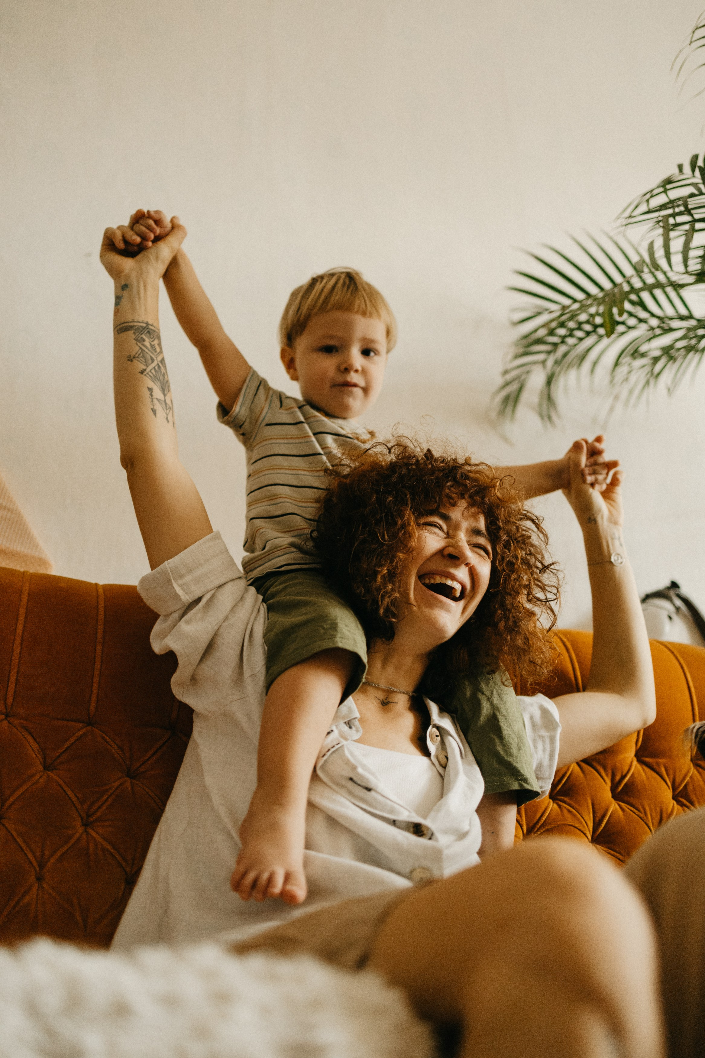 Ира, Руслан, Ива, Макар. Главная