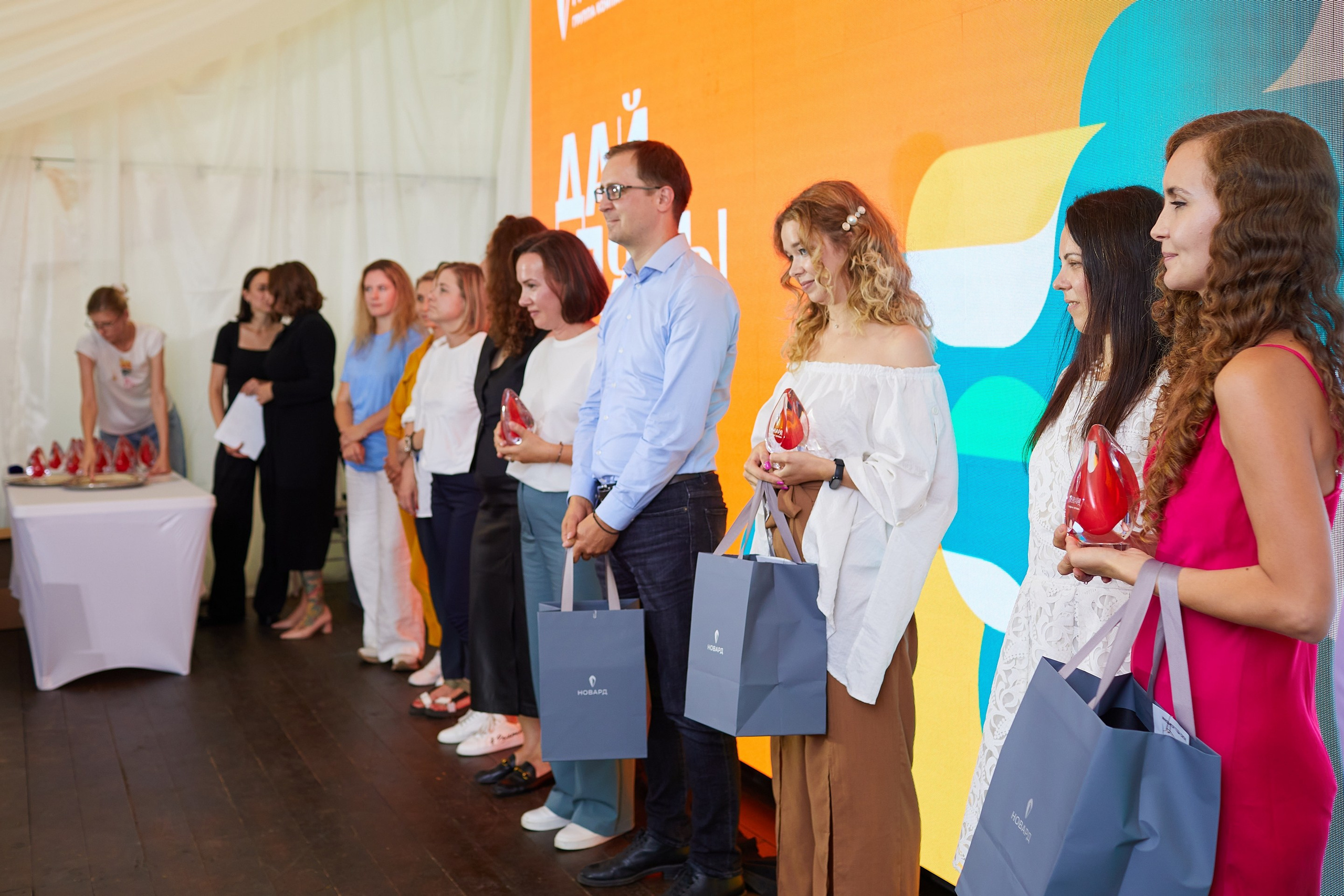 День Рождения компании. Event фотограф Александр Осин. г. Москва