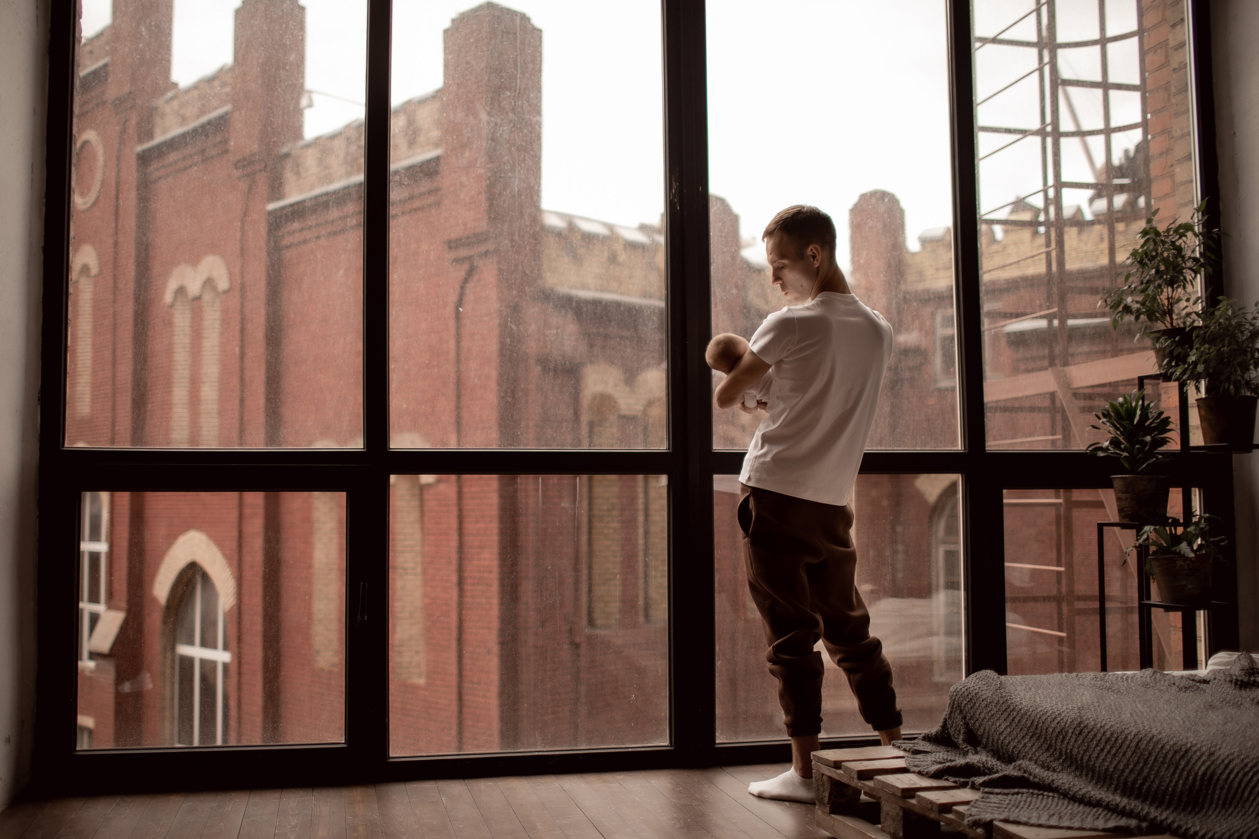 Валерия и Геннадий с крошкой. Семейный фотограф в Москве