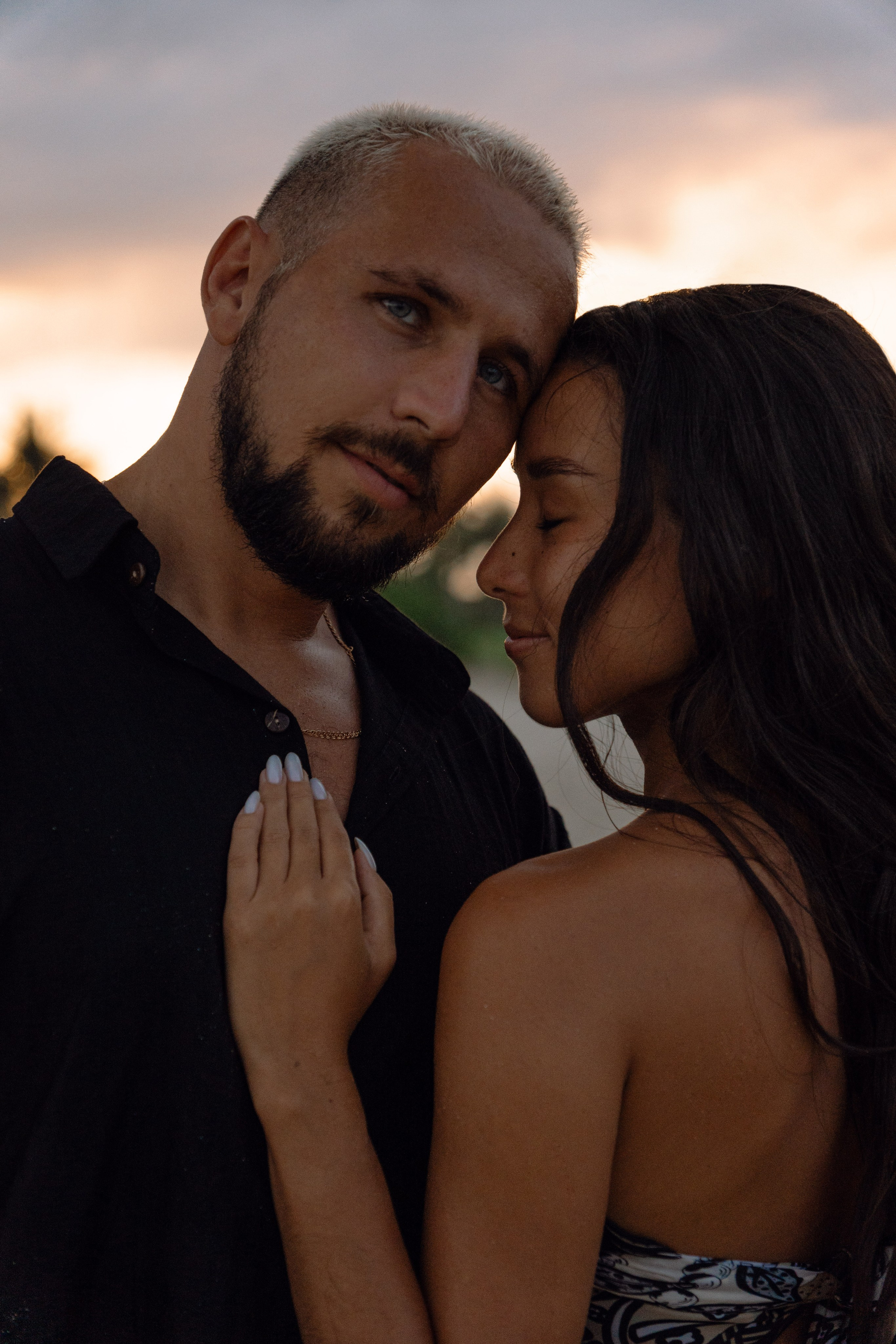 Ksenya & Alex. Travel & Life style Photographer