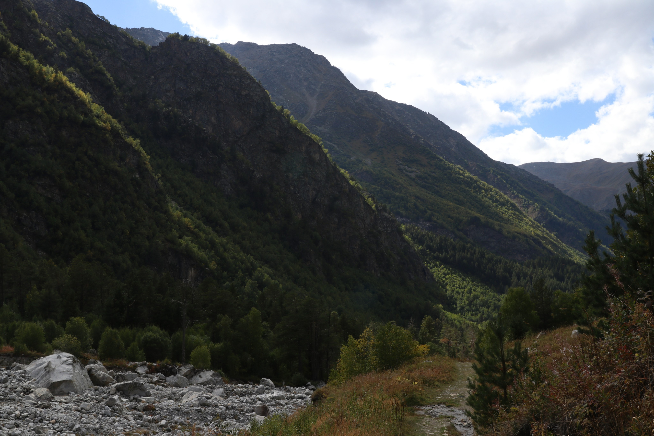 Приэльбрусье. Сентябрь 2023. Путешественник-фотограф из Санкт-Петербурга Татьяна Свистулина