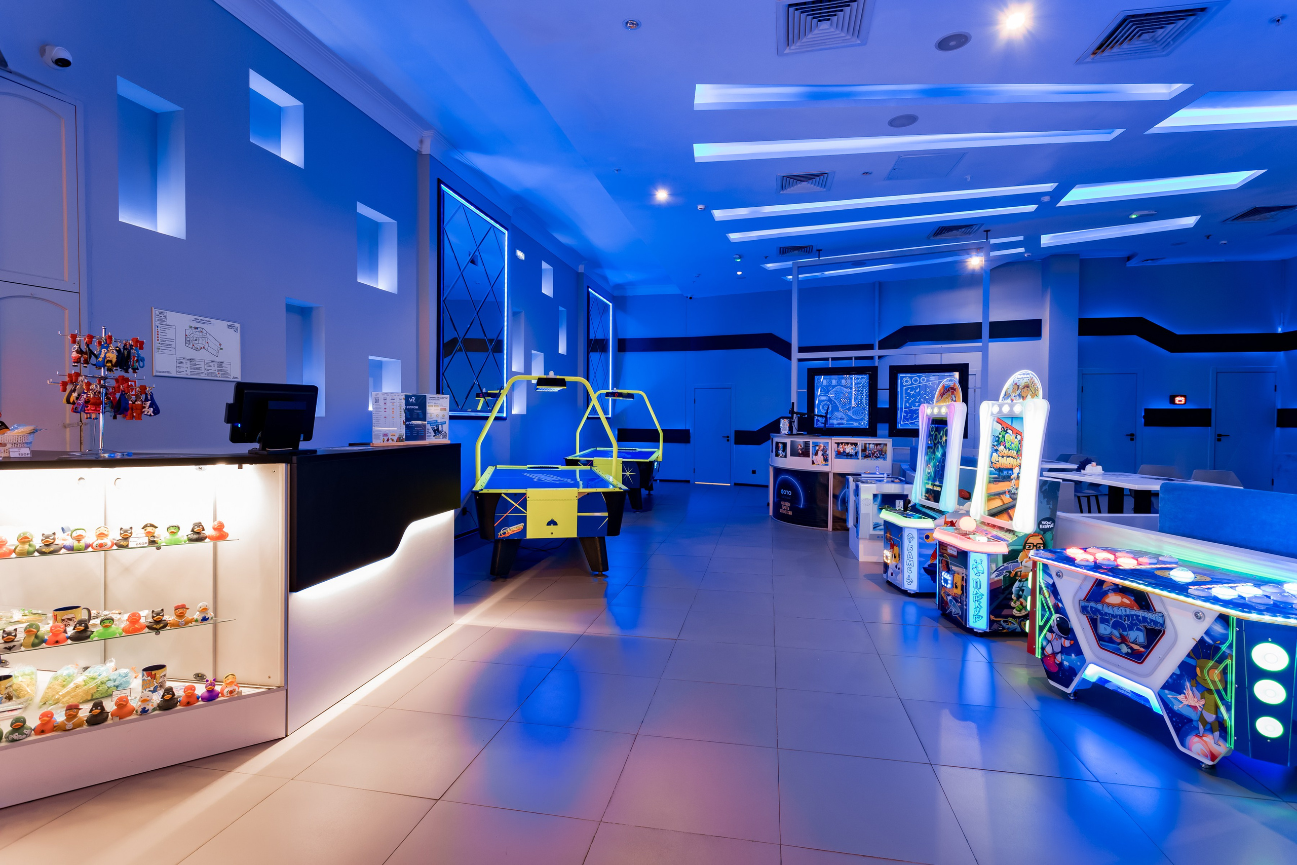 Фотосъемка для развлекательного центра LaserLand в ТРК VEGAS Каширское. Интерьеры, Контент, Портреты | Фотограф в Москве Дани Терно
