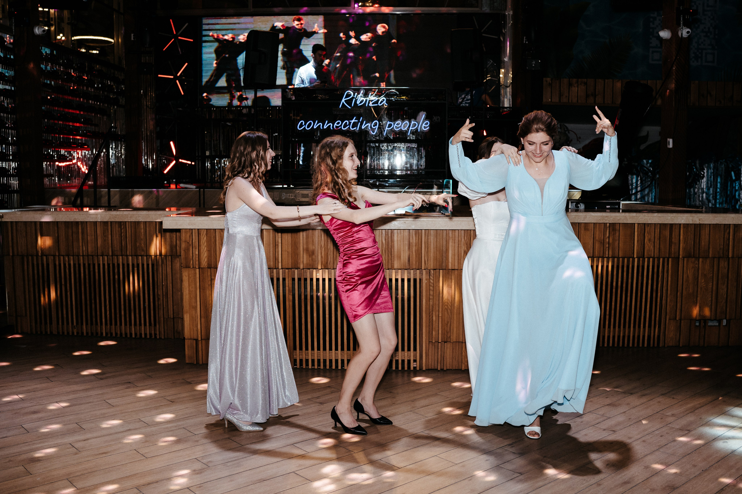 Выпускной «Ribiza». Свадебный фотограф в Симферополе