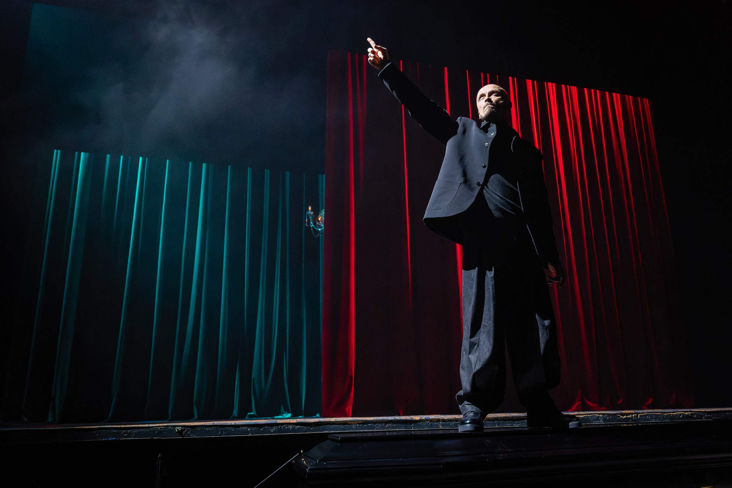 Гамлет, театр на Таганке, реж. Мурат Абукалтинов. Фотограф и режиссер Московко Екатерина