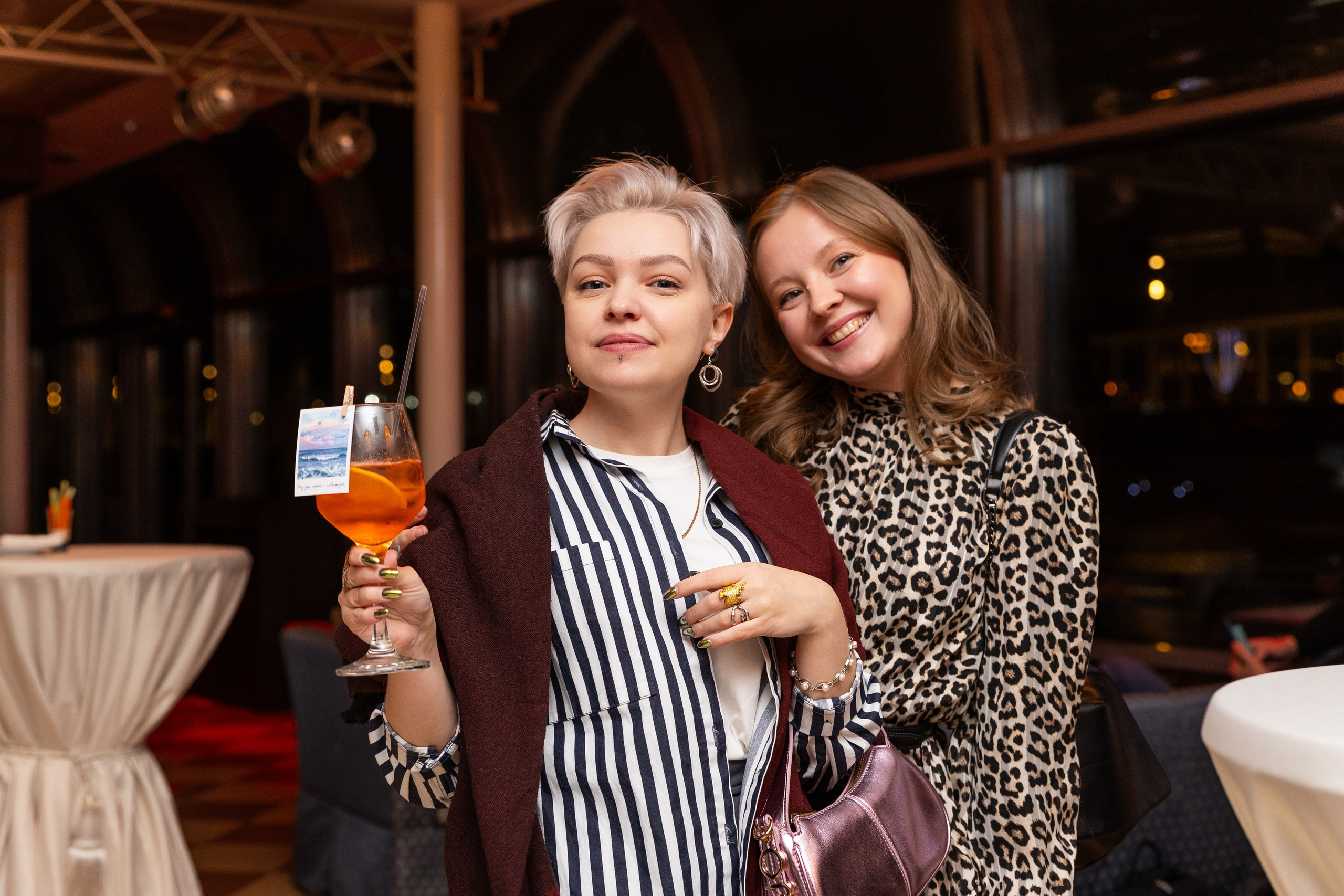 Корпортитв на теплоходе. Фотограф в Москве Десятова Ксения