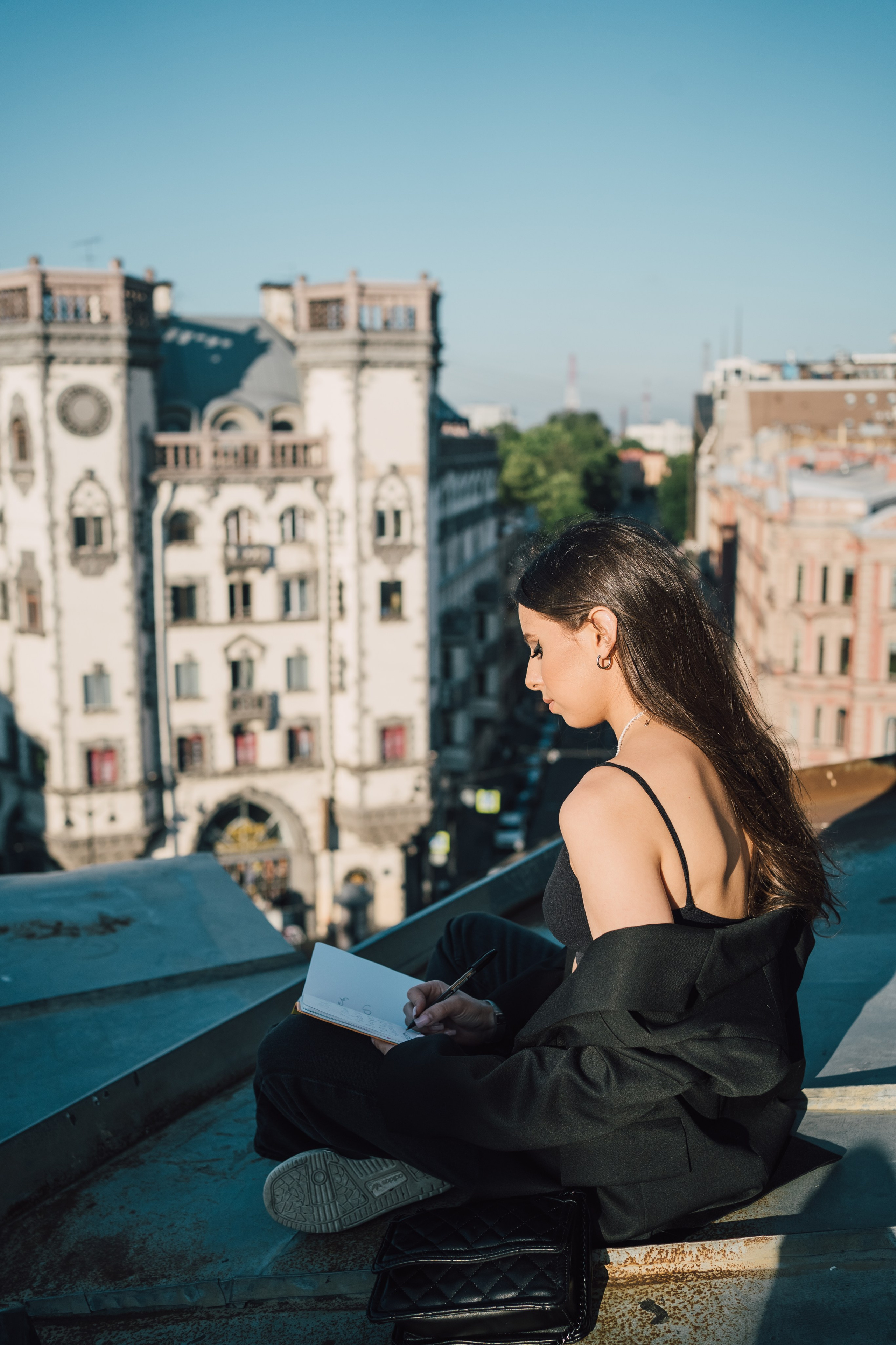 На крыше. Репортажный фотограф в Санкт-Петербурге. Фотограф на мероприятие в СПБ