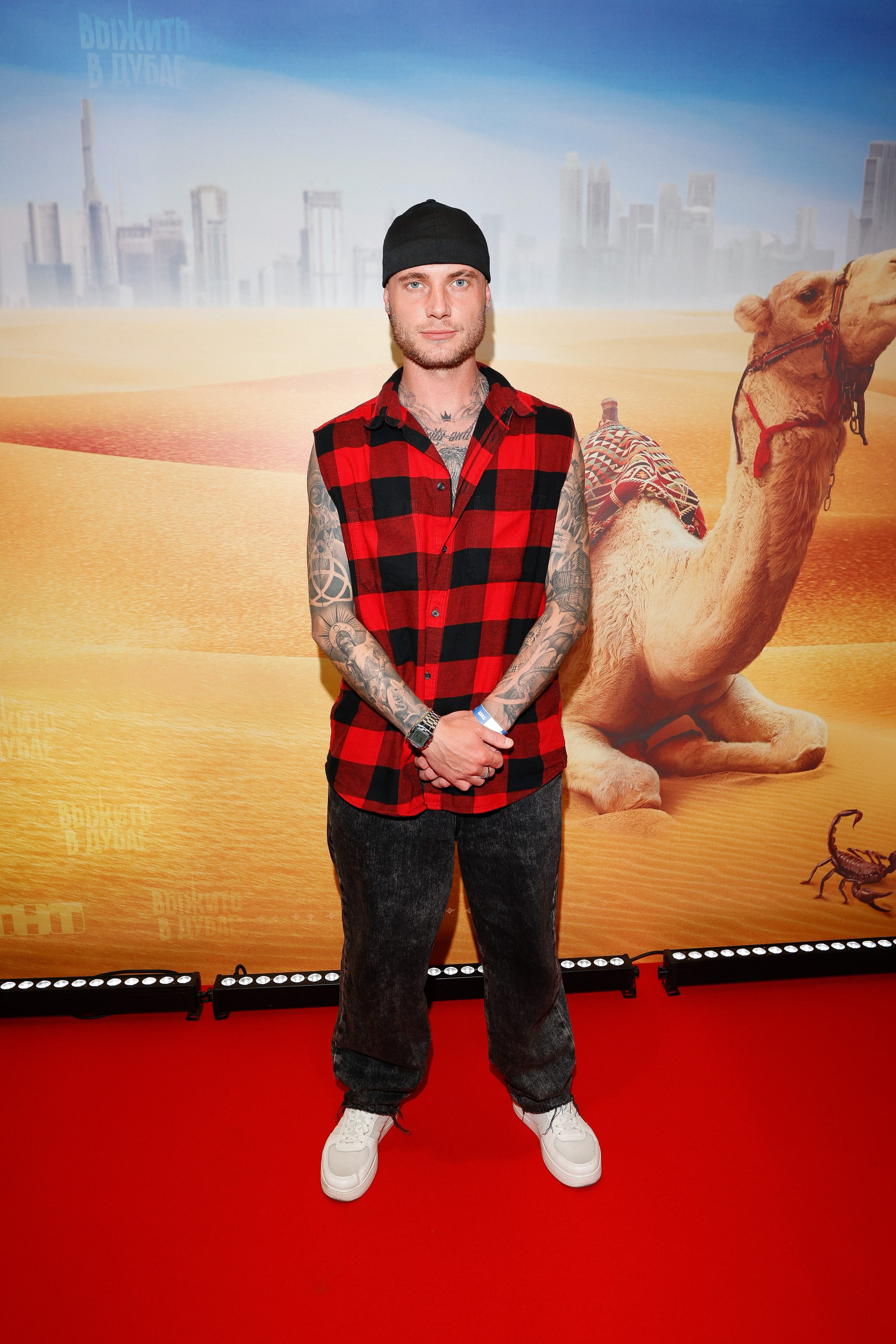 Выжить в Дубае | Кинотеатр «Октябрь» на Новом Арбате | ТНТ. Nikolskayasecular