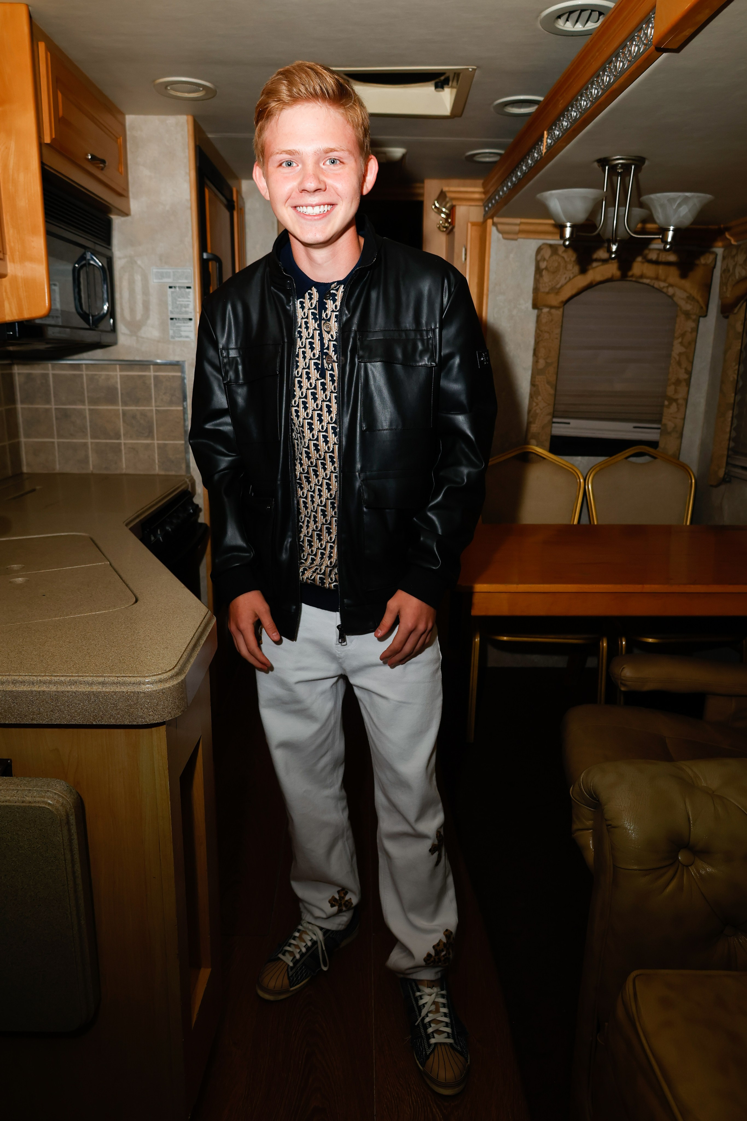 САША НОВИКОВ. Nikolskayasecular