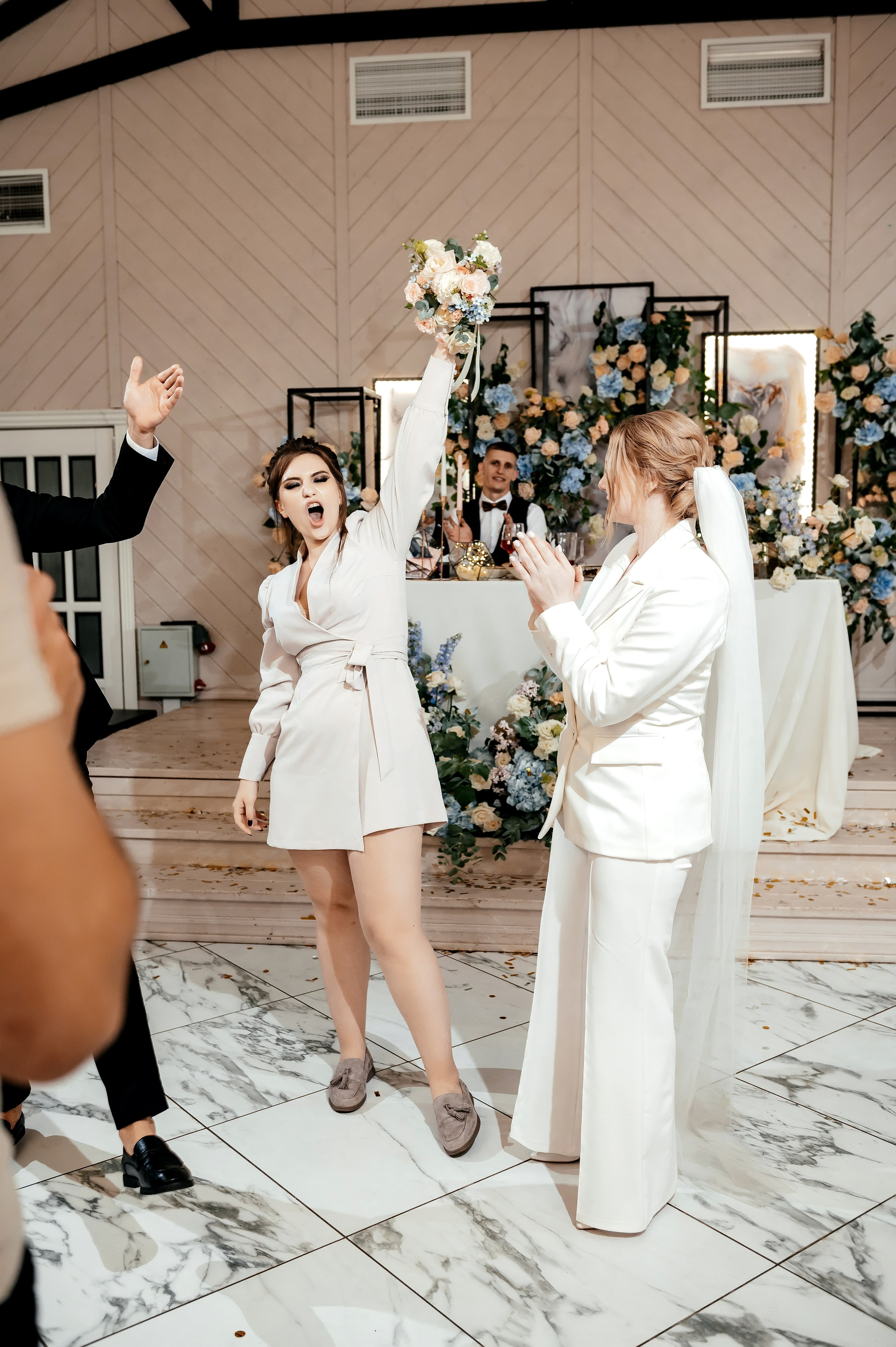 Свадьба в Усадьбе Гребнево, Щелково. Свадебный и семейный фотограф Виктория Носачёва. Щелково, Москва и МО