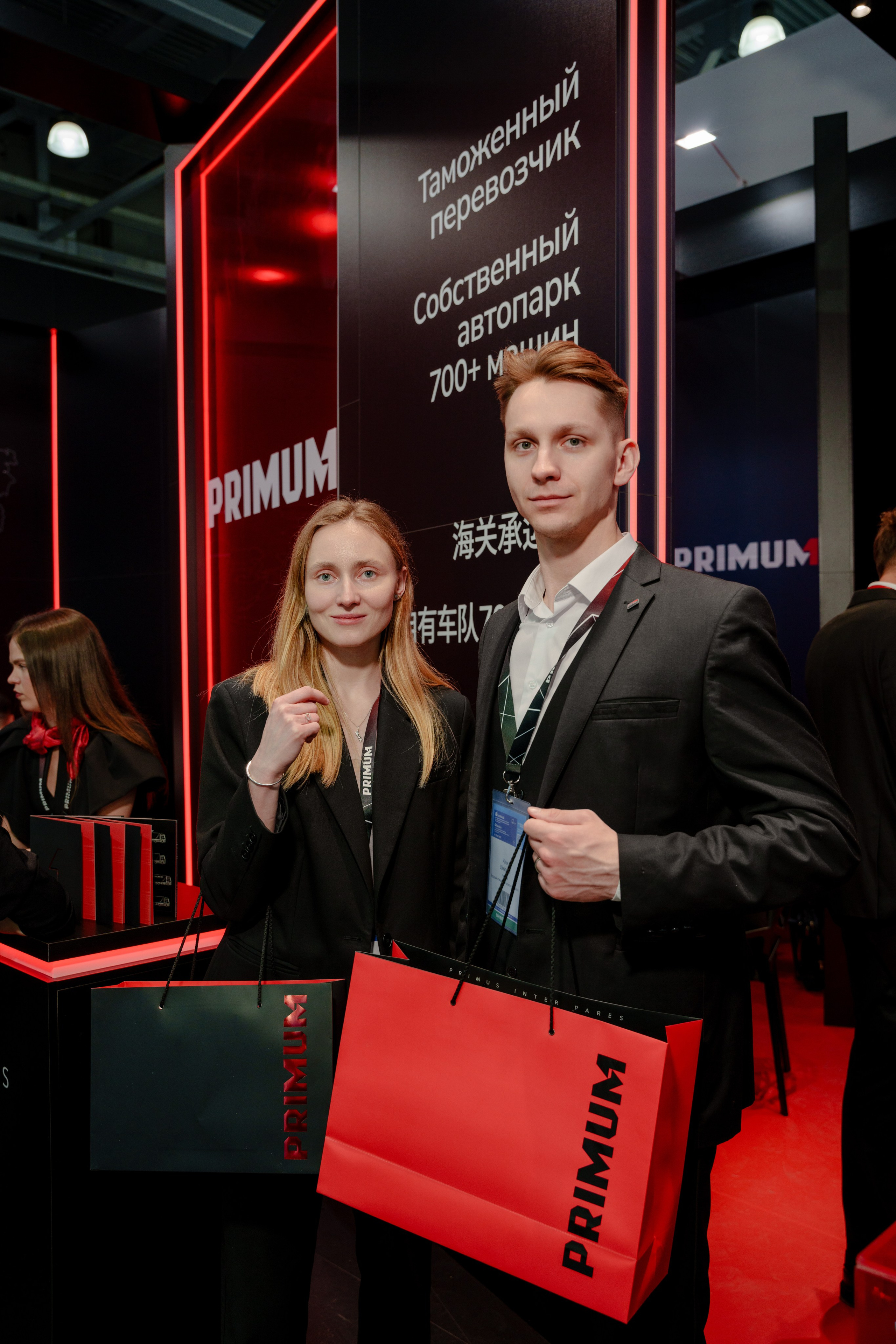 Репортажный фотограф на экспо Крокус. Репортажный фотограф Москва Сергей Дружинин