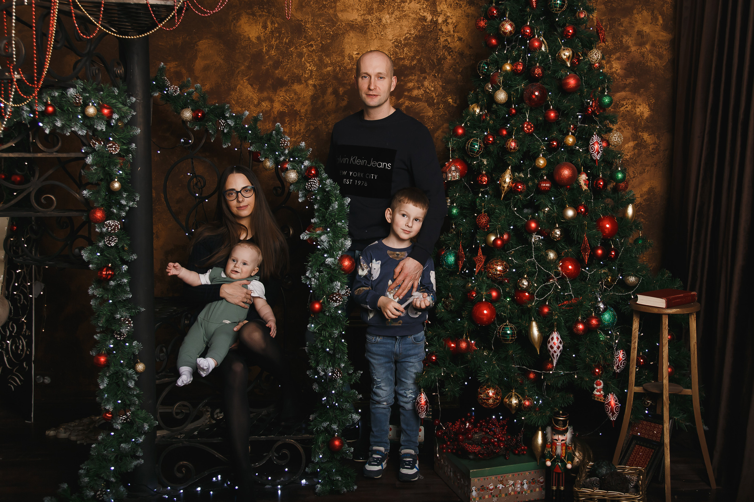 Новогодняя фотосессия в студии Мапед