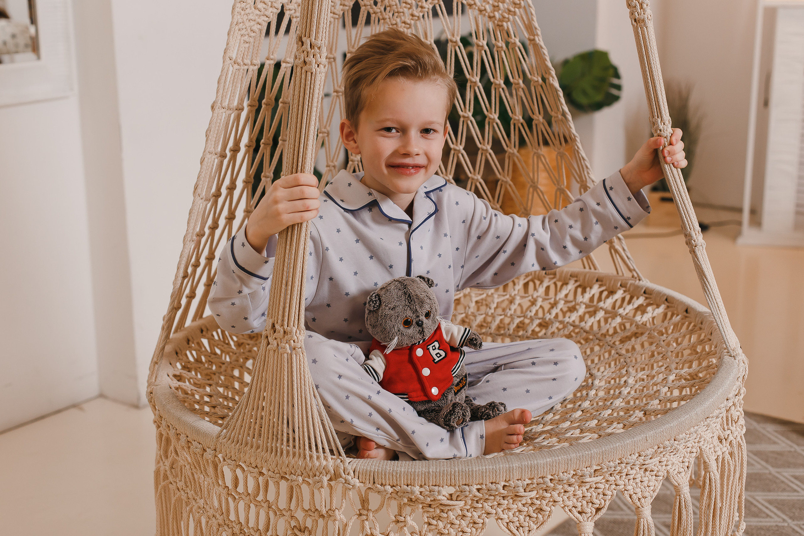 Семейная фотосессия в студии Леона СПб