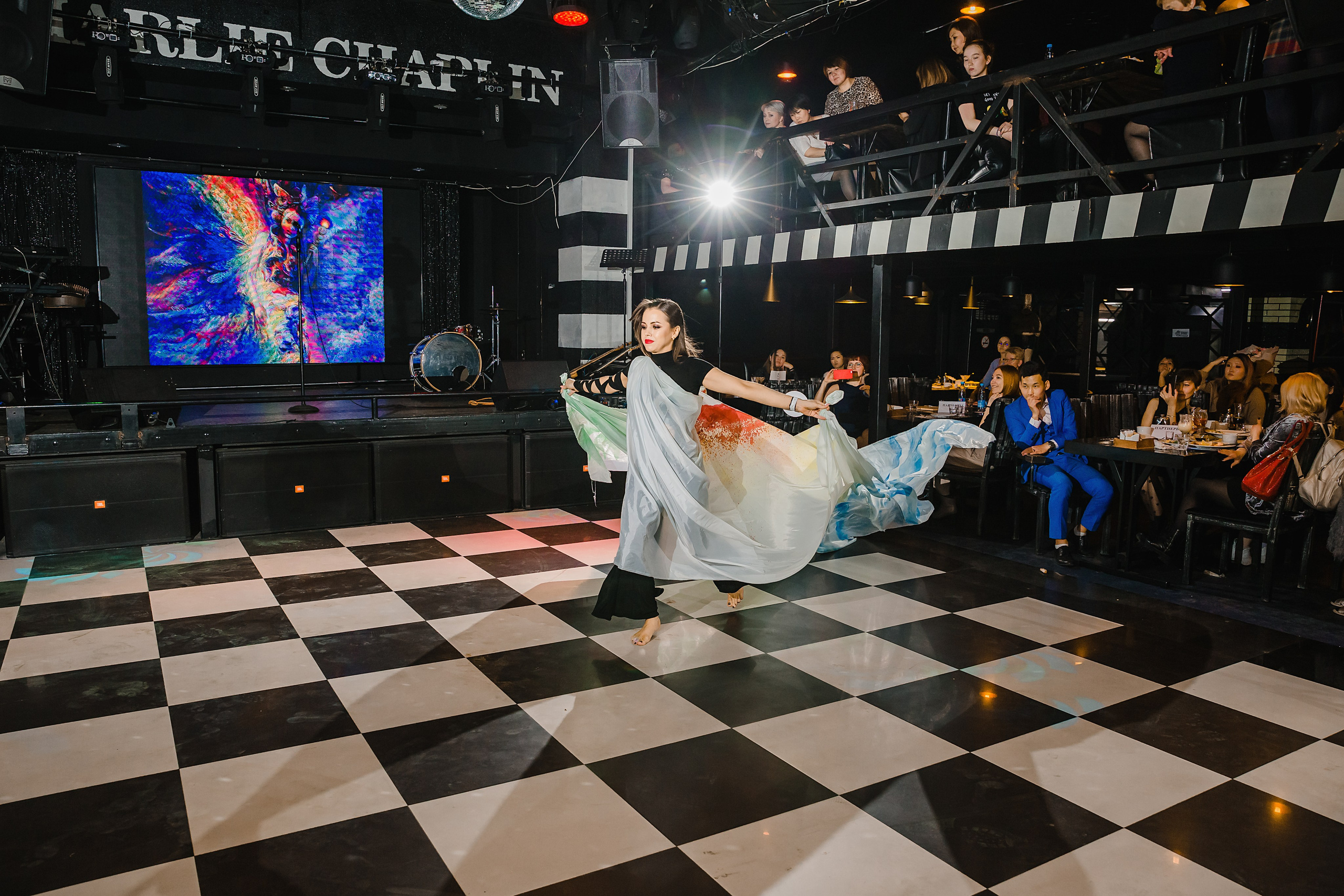 Шоу Талантов Миссис Бурятия. Фотограф и видеограф в Улан-Удэ: Аюна Габагуева и Артём Шаханов