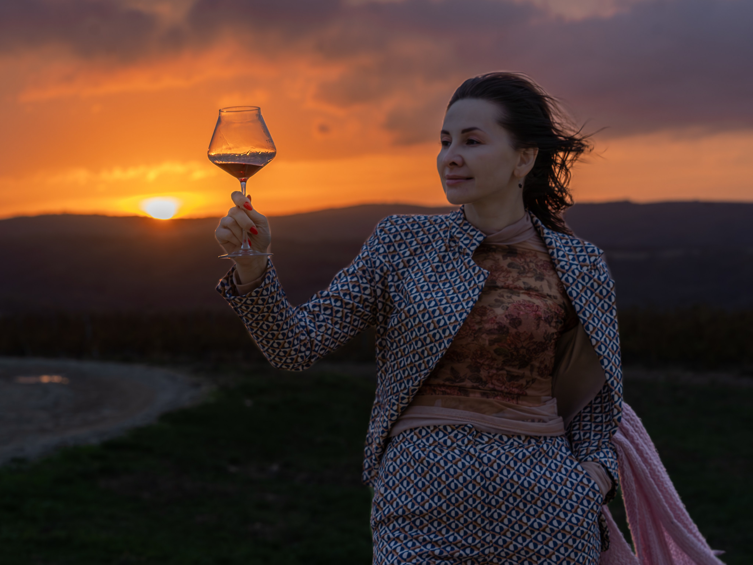 Литературная мастерская с Ольгой Шутовой в «Винотеррии». Репортажный фотограф в Красной Поляне и Сочи Павлюченко Екатерина