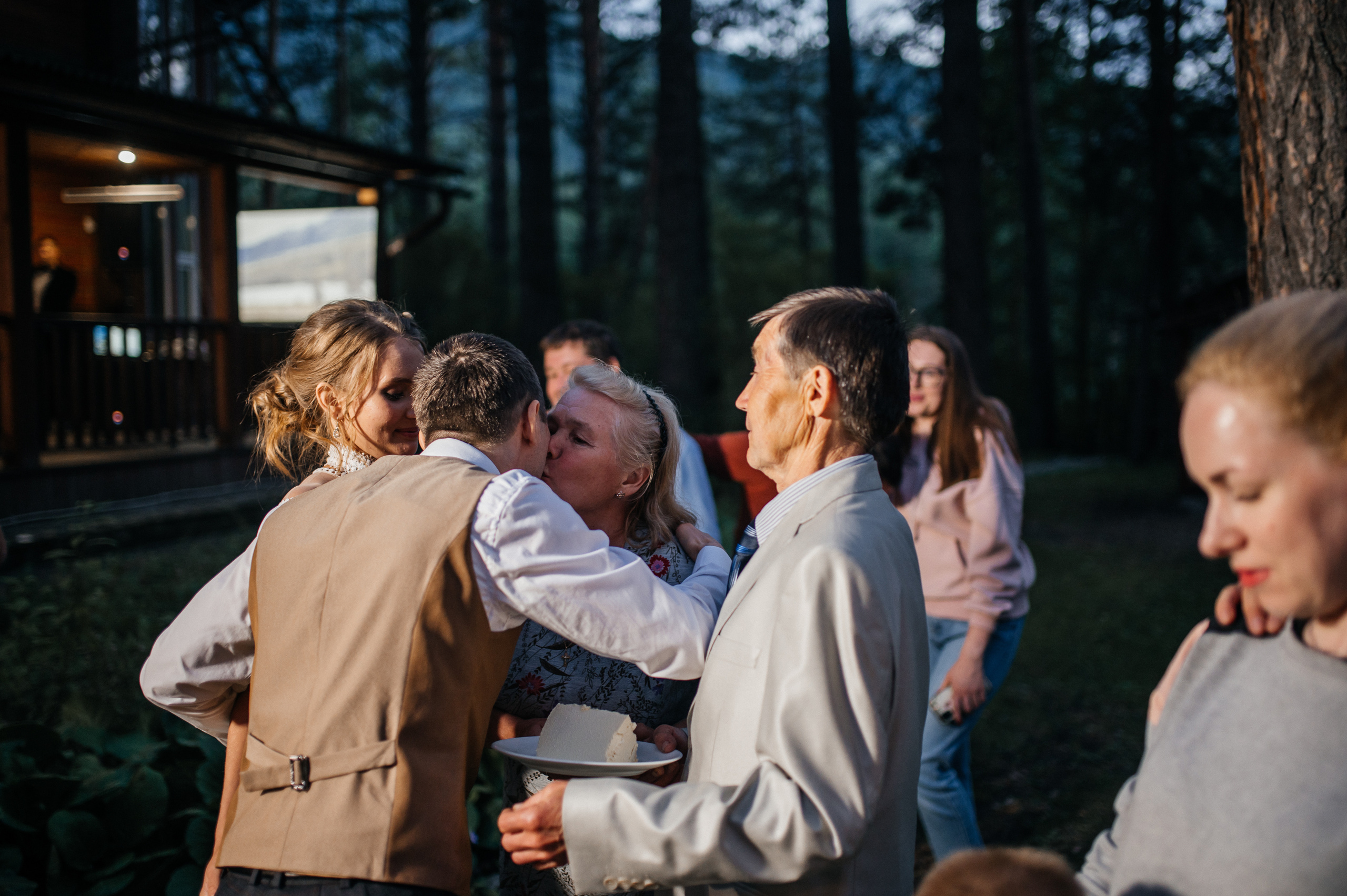 Игорь и Виктория. Свадебная  съемка на Алтае