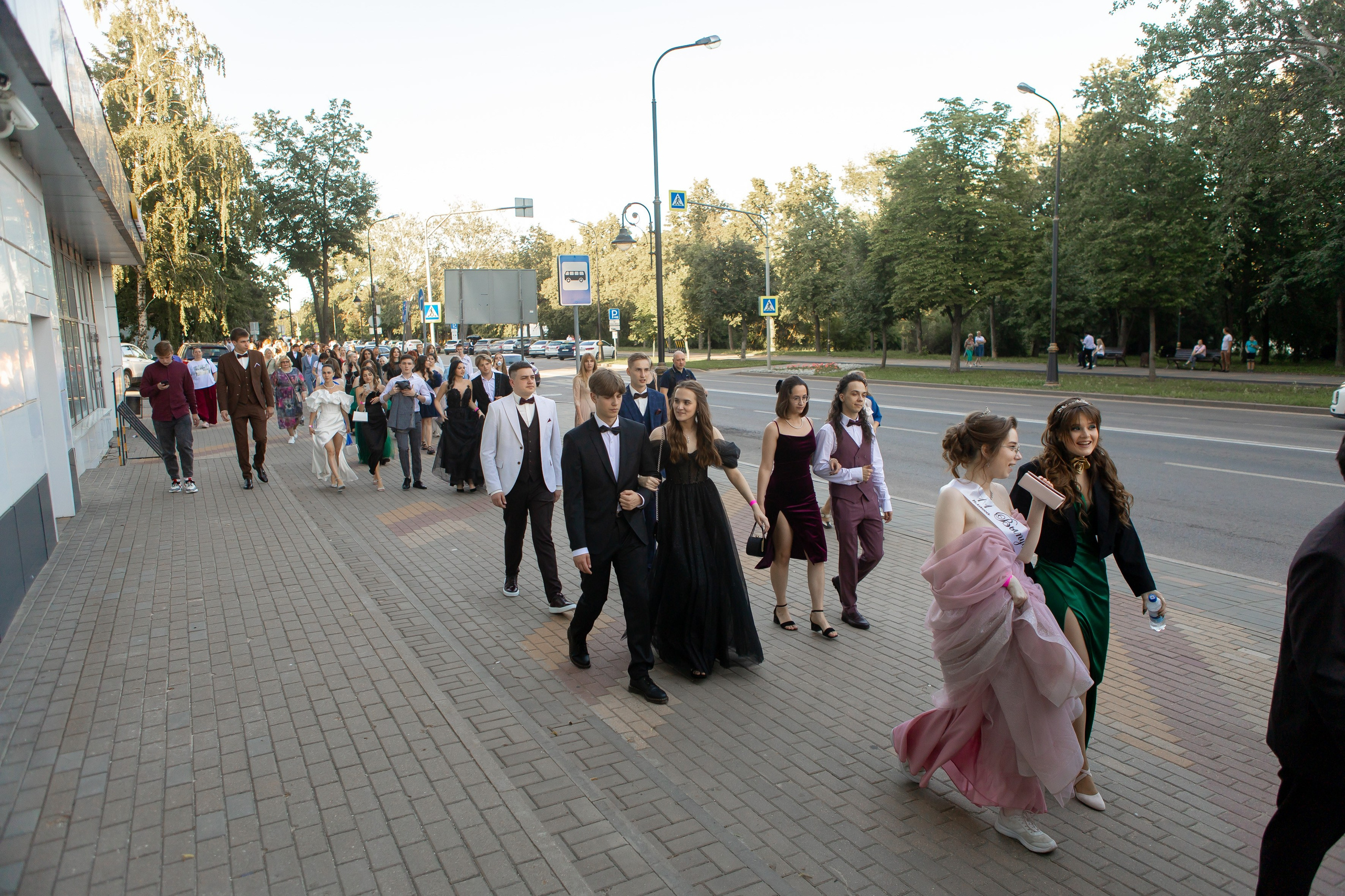 Выпускной Гимназия 12 2024 г. Свадебный и портретный Фотограф в Липецке Дмитрий Котюков