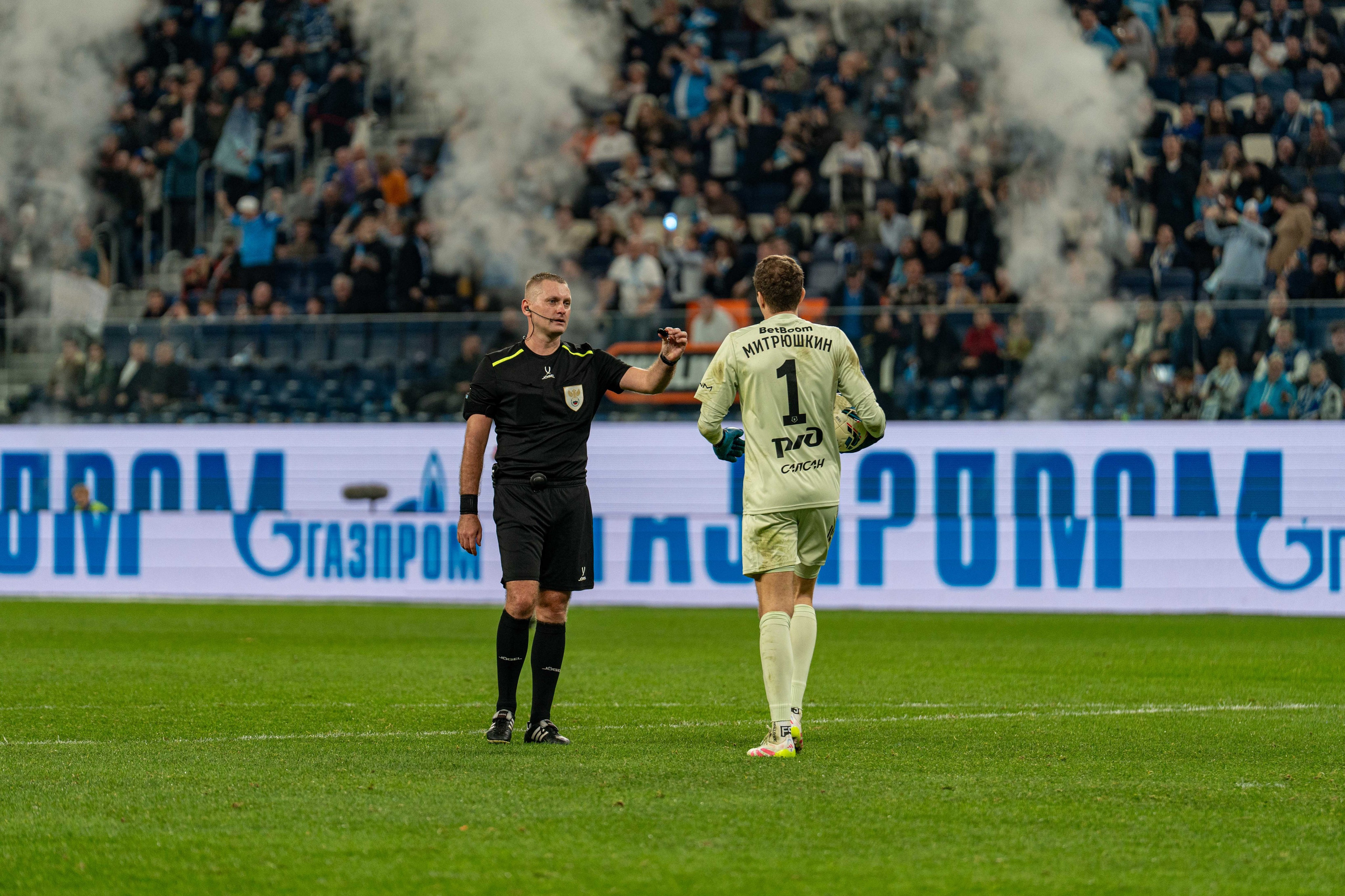 Зенит — Локомотив: фотогалерея 14-го тура РПЛ на Газпром Арене | Антон Гауф. Спортивный фотограф в Санкт-Петербурге | Антон Гауф