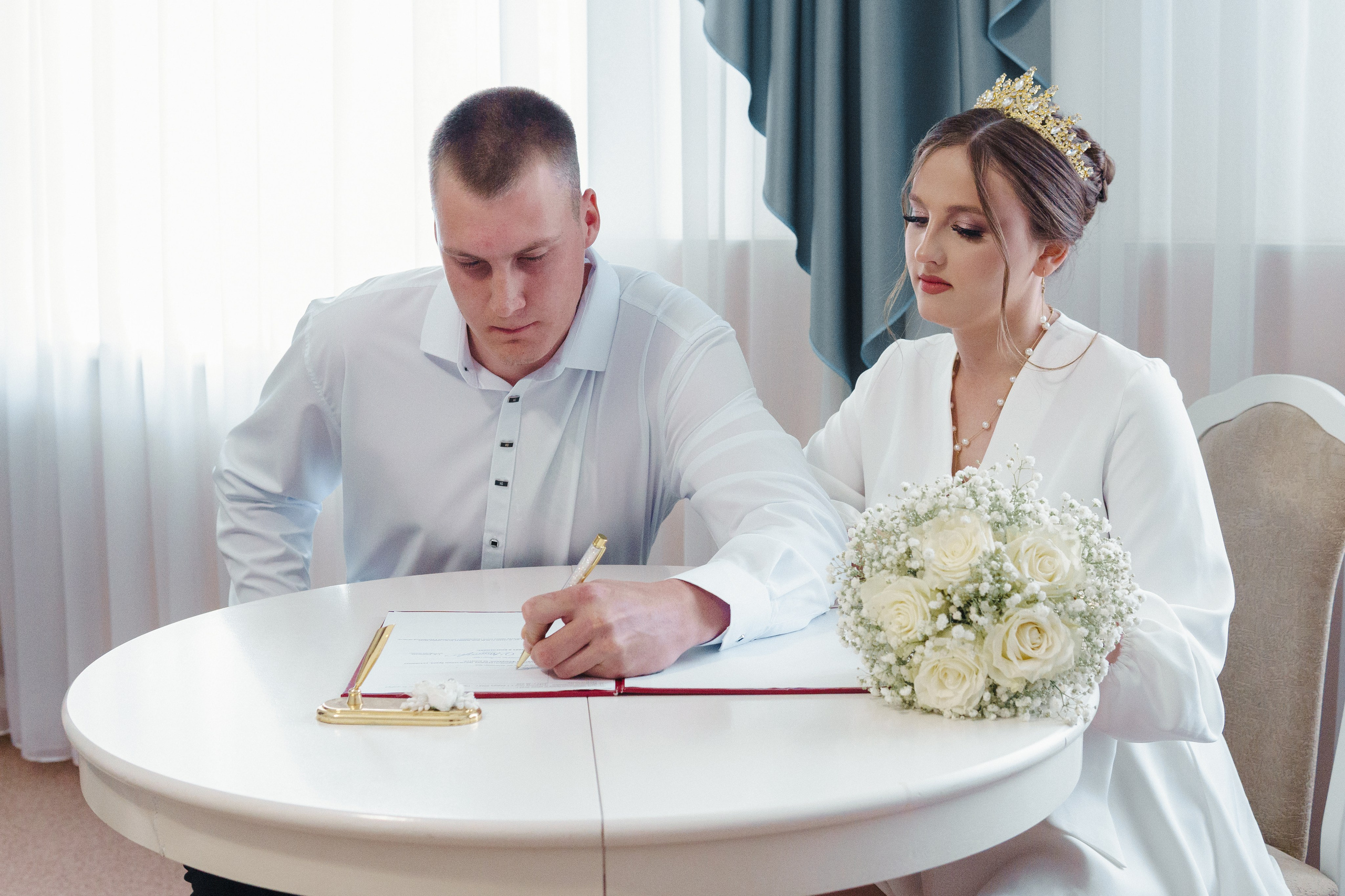 Белый. Евгений Кудинов | Фотограф в Холмске