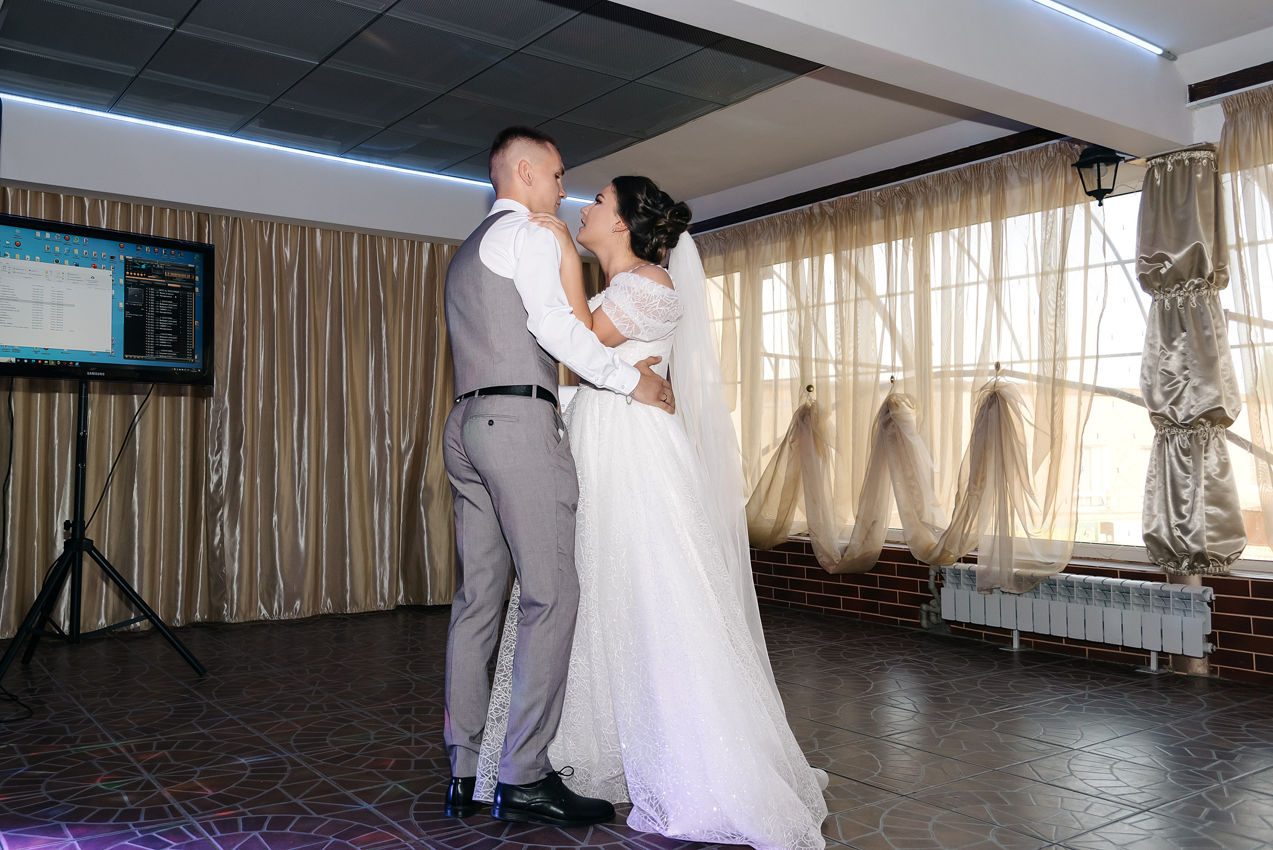 Роман и Карина. Фотограф Волжский Екатерина Егорова