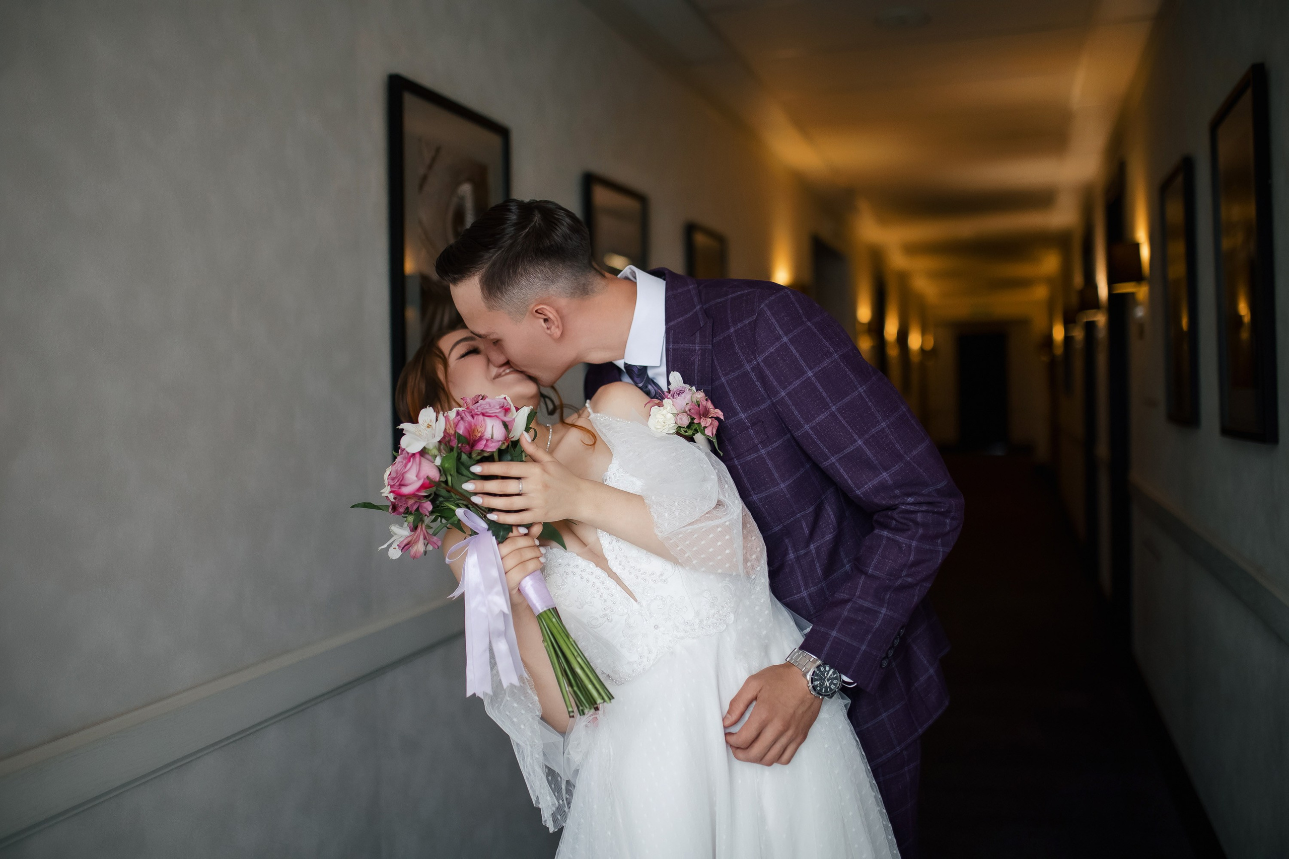 Ксения и Максим. Сборы Sopka. Прогулка по городу. Свадебный фотограф в Хабаровске