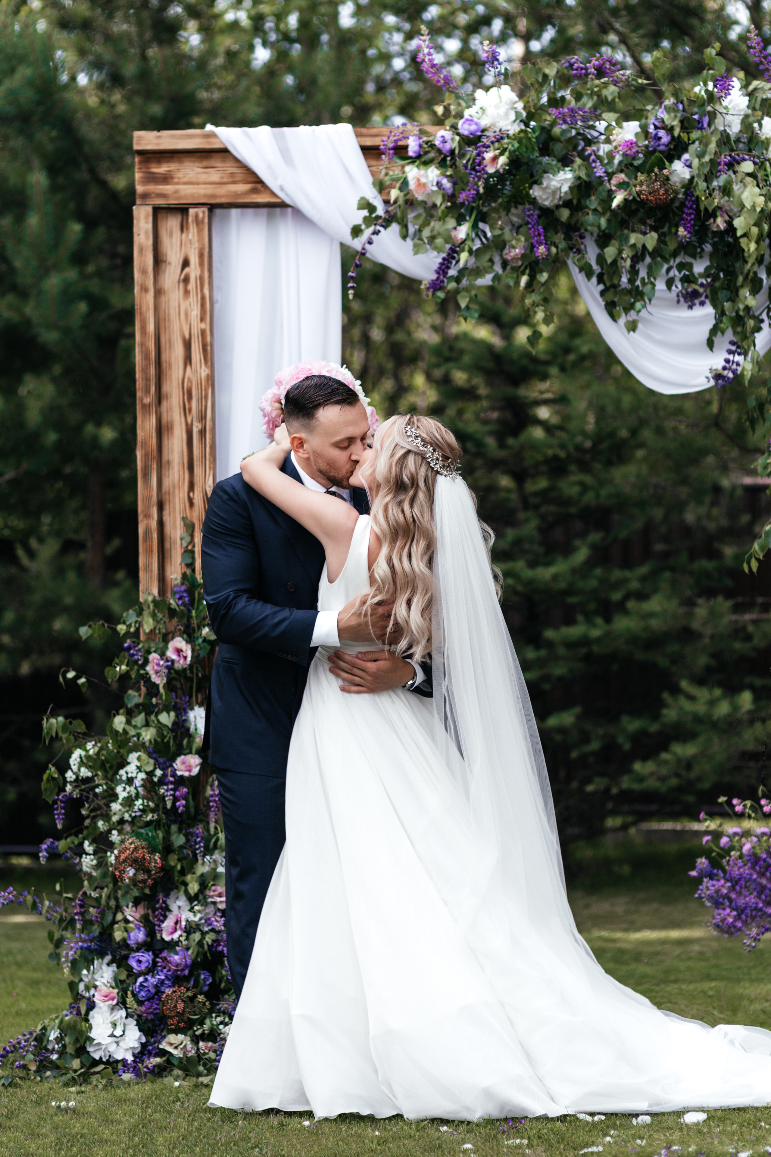 Оксана и Андрей • Свадебный день. Свадебный и семейный фотограф в Минске