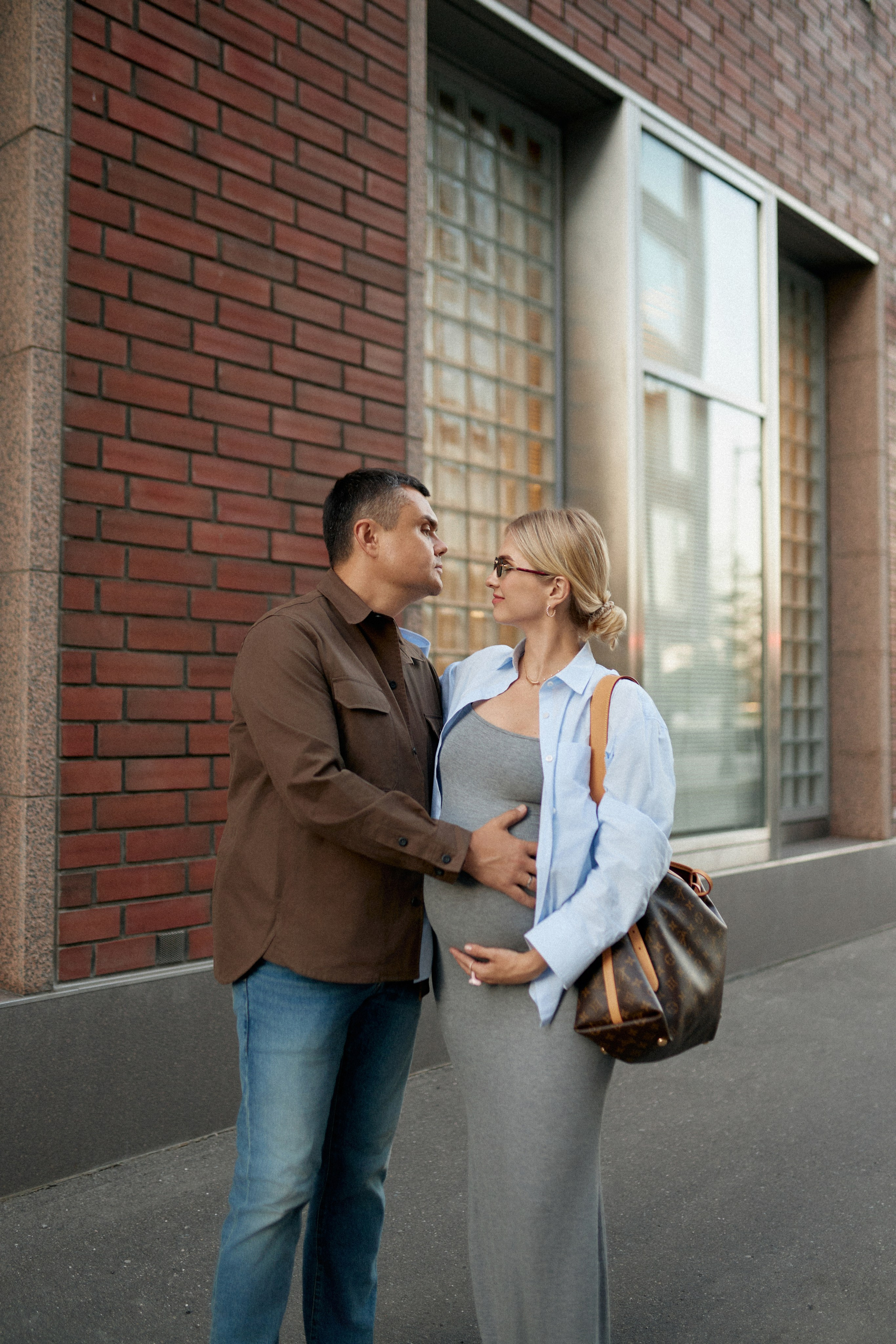 Стильная фотосессия беременности. Сестры Карабаза. Фотографы и ретушеры в Москве и Санкт-Петербурге