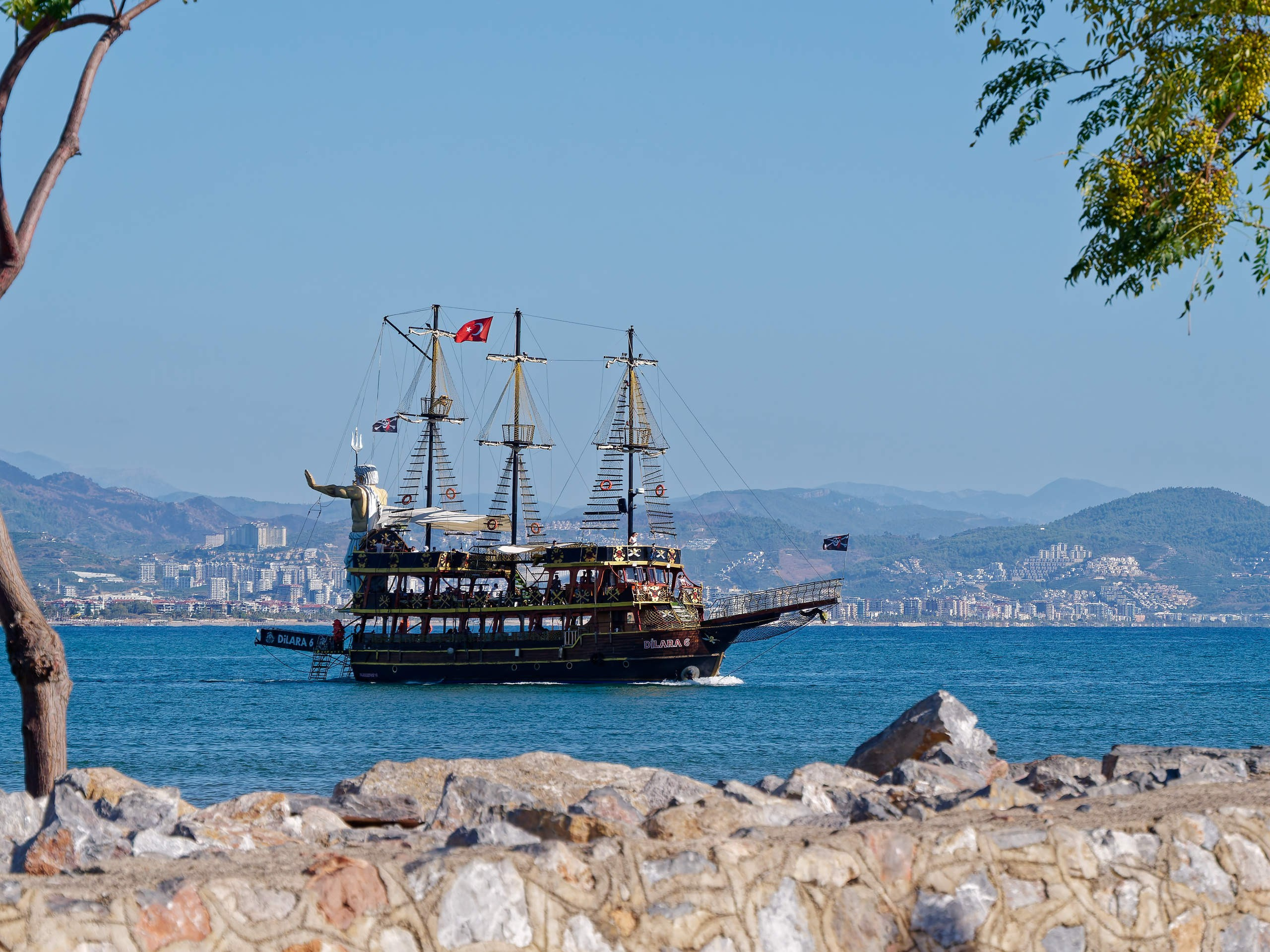 Алания 2025, порт и парк. Избранные фотографии