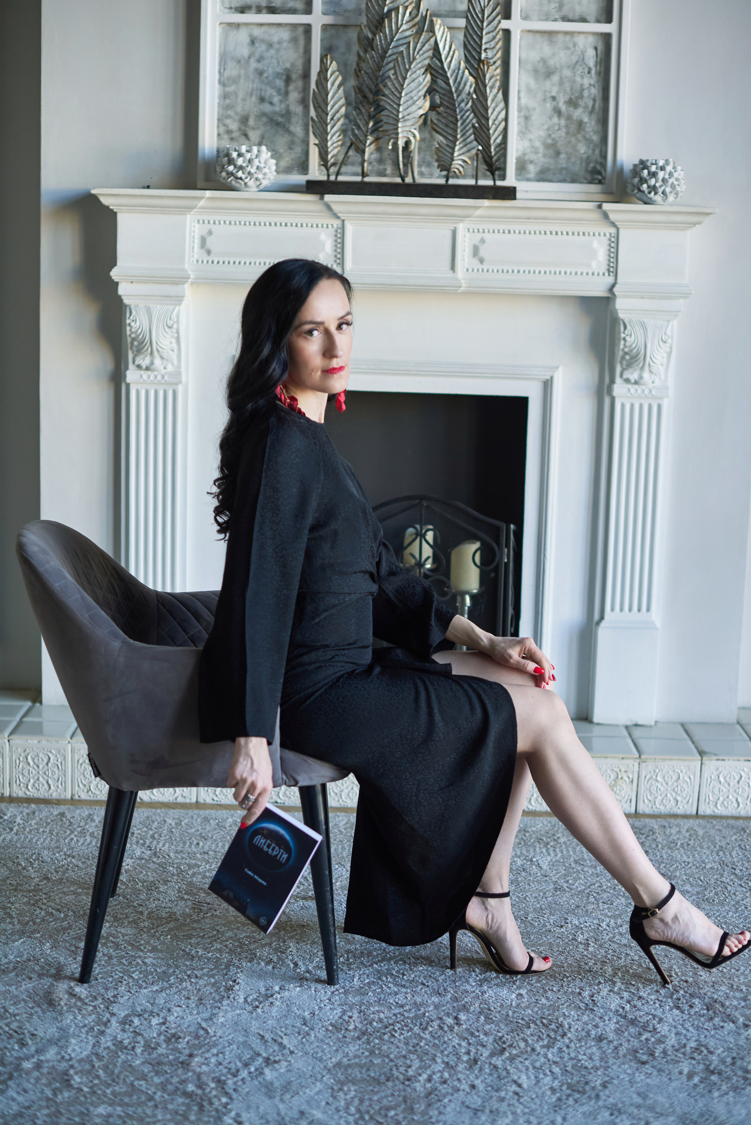 Тамара Чернова, писательница (для журнала). Ульяна Сёмина, фотограф, Москва