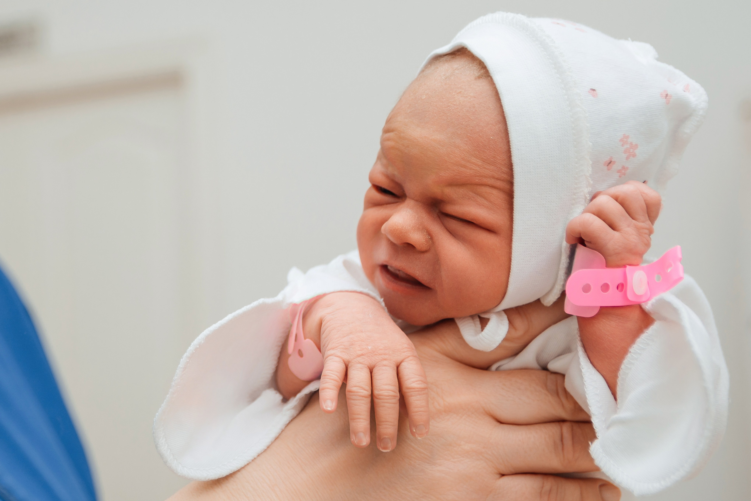 Фотосессия выписки из роддома. Семейный и детский фотограф Кущ Наташа
