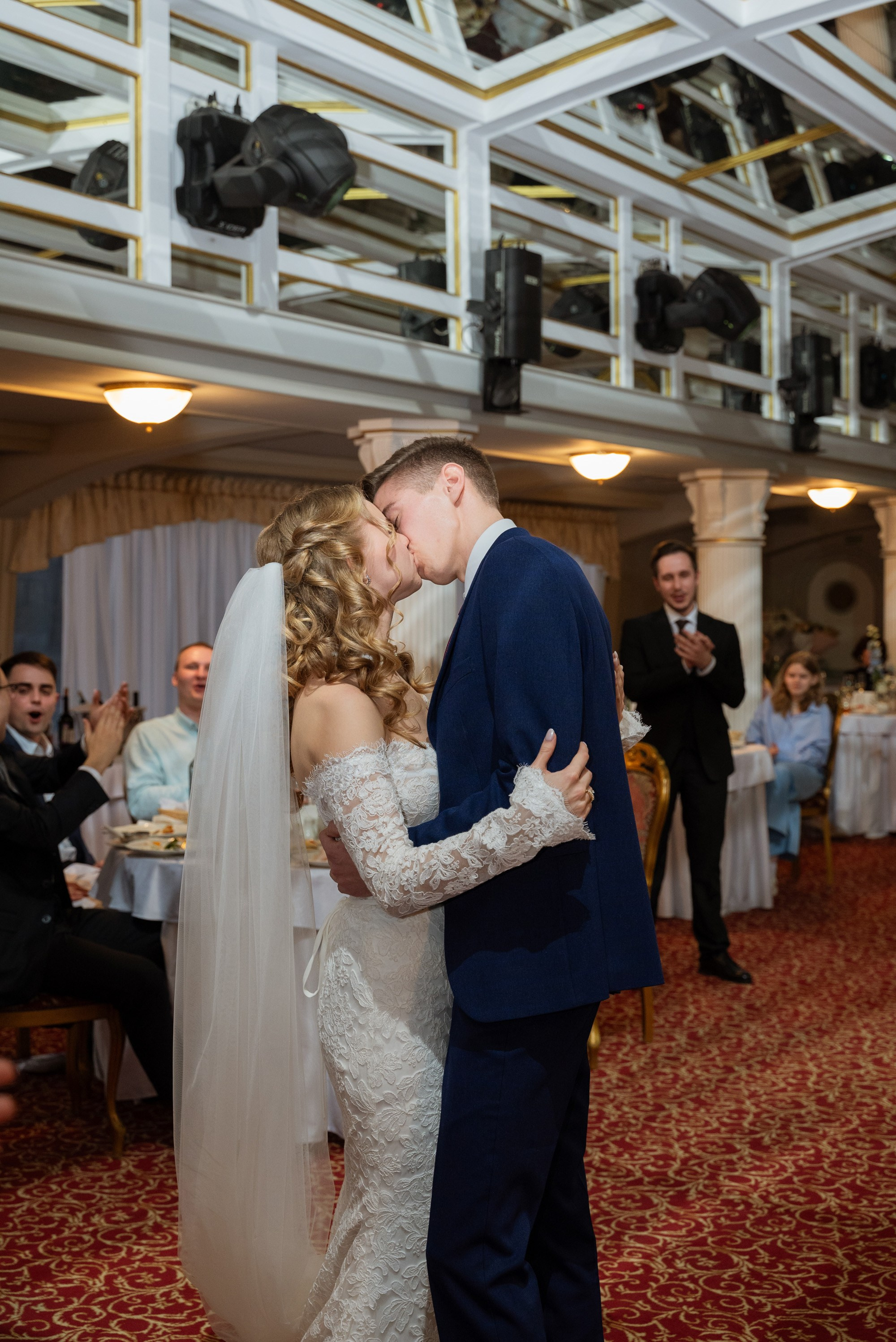 Лев и Наталья | 27.04.24. Свадебный фотограф в Санкт-Петербурге Владислава Тюльпина