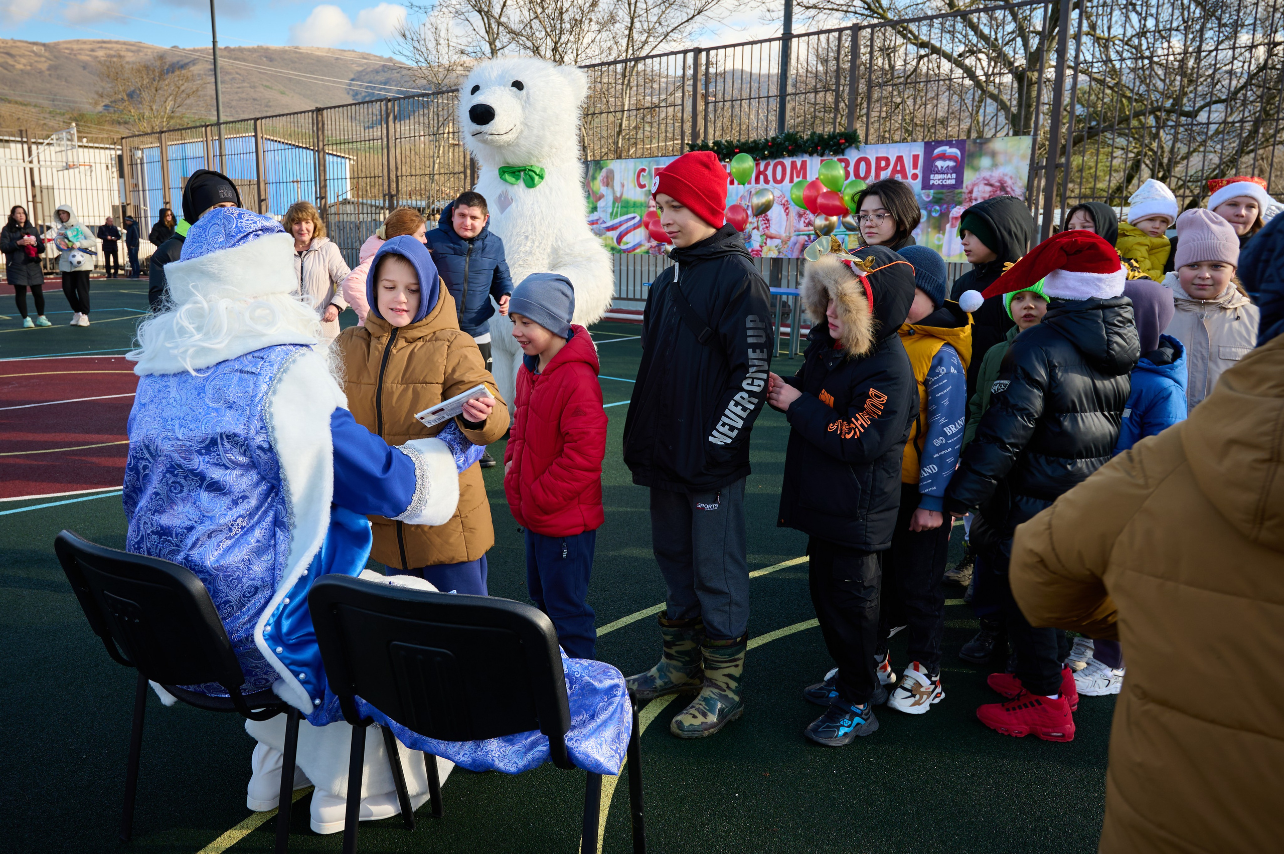 День двора в с. Виноградное. Жизнь курорта Кабардинка в фотографиях