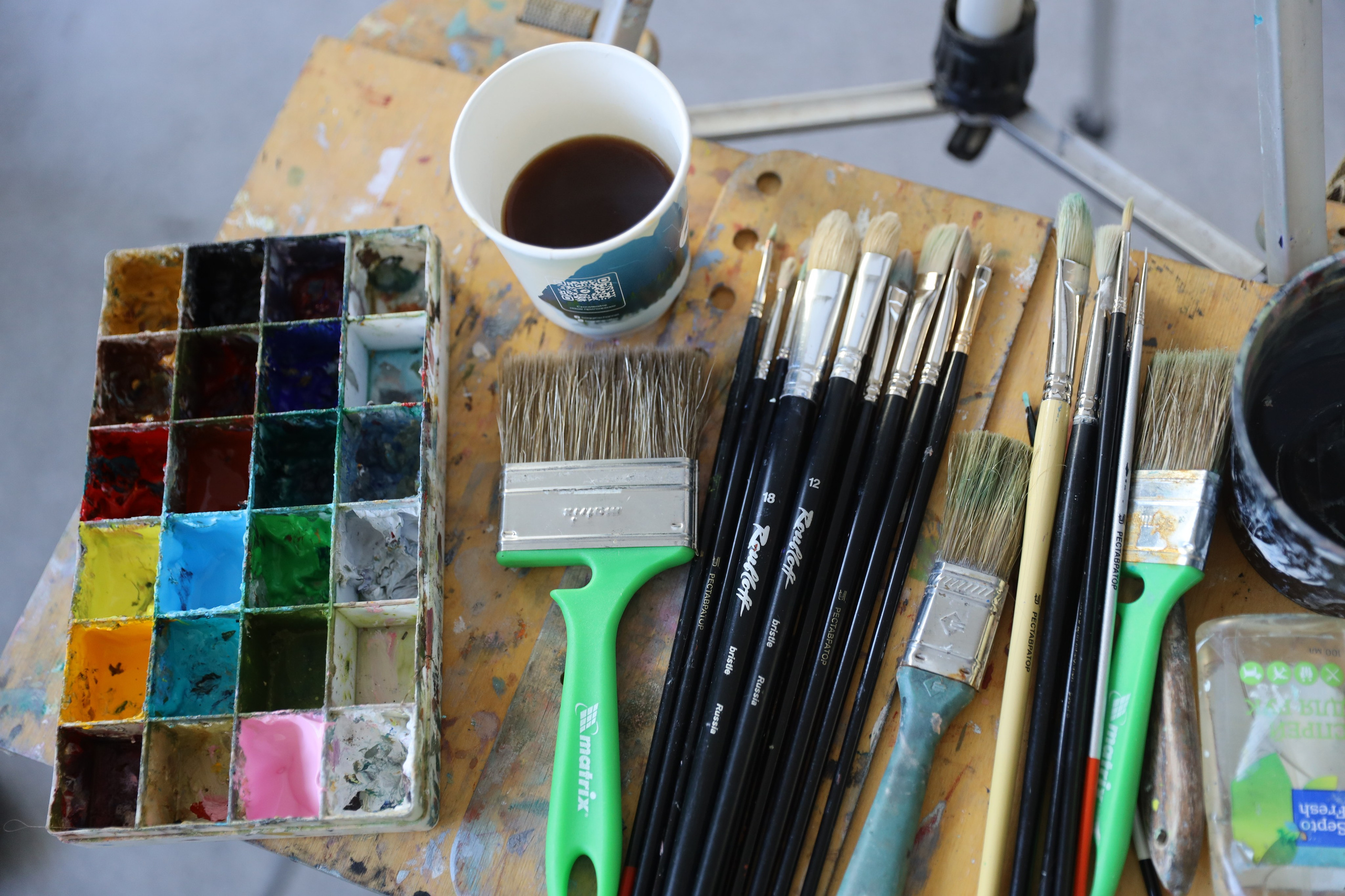 Занятия в студии (этюды). Творческое пространство в Санкт-Петербурге