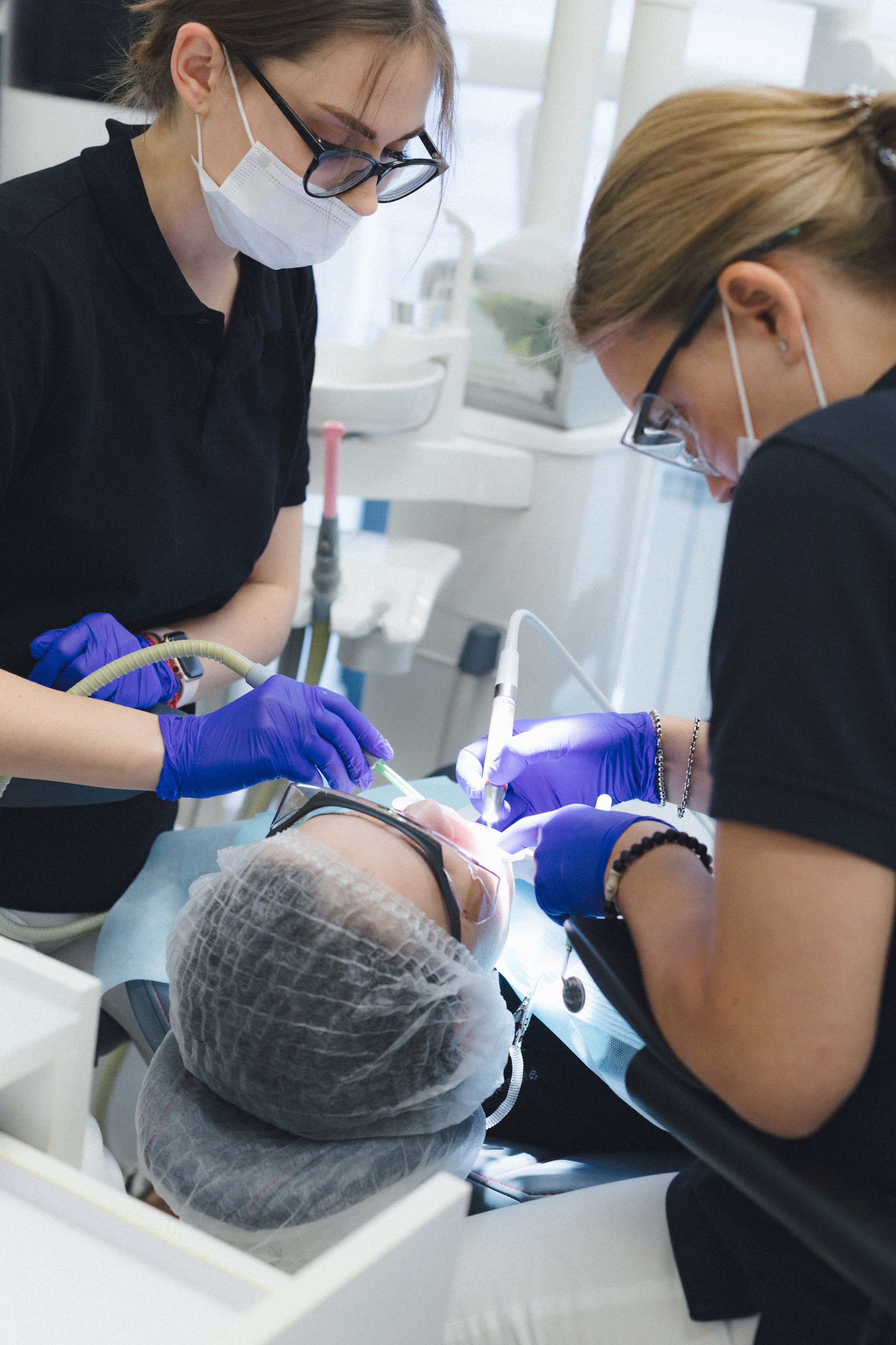 Стоматология ID Clinic. Коммерческий фотограф в Алматы Марина Милис. Съёмка для брендов, компаний и проектов