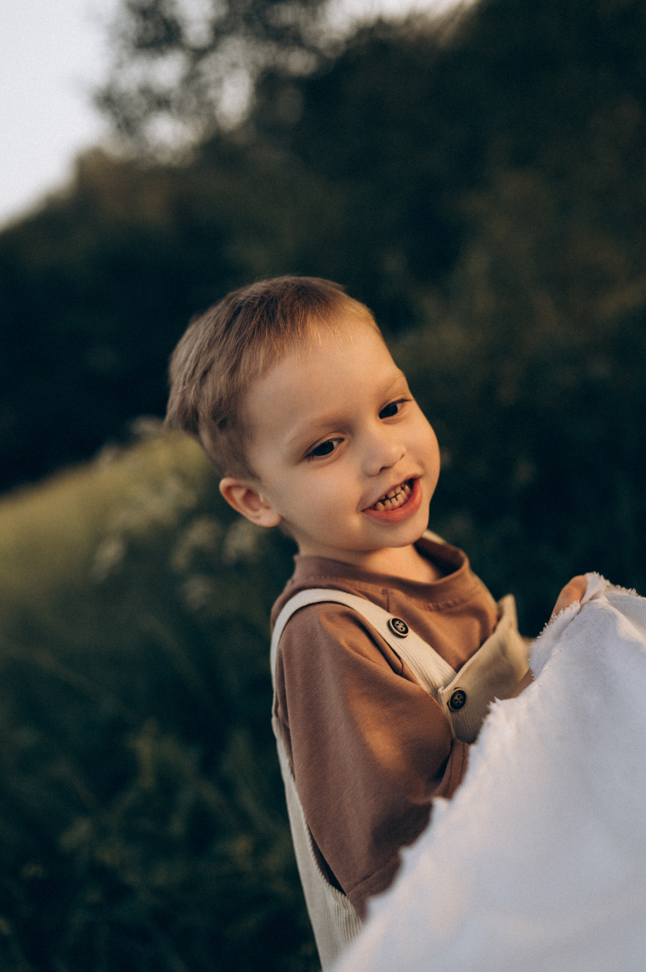 Фотосессия на природе мамы и сына. Фотограф Алексин, Тула