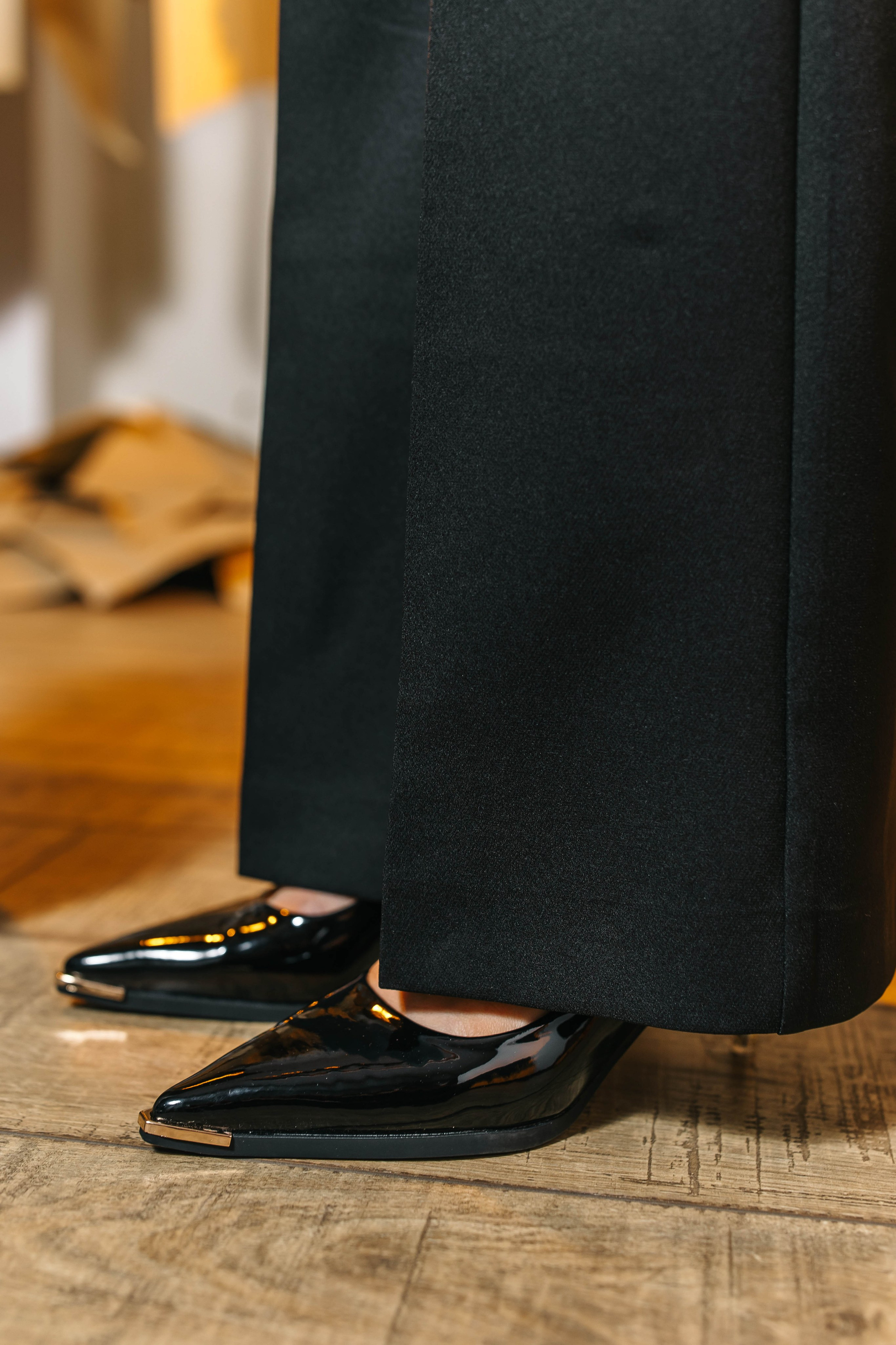 Реклама Брюк. Профессиональный фотограф