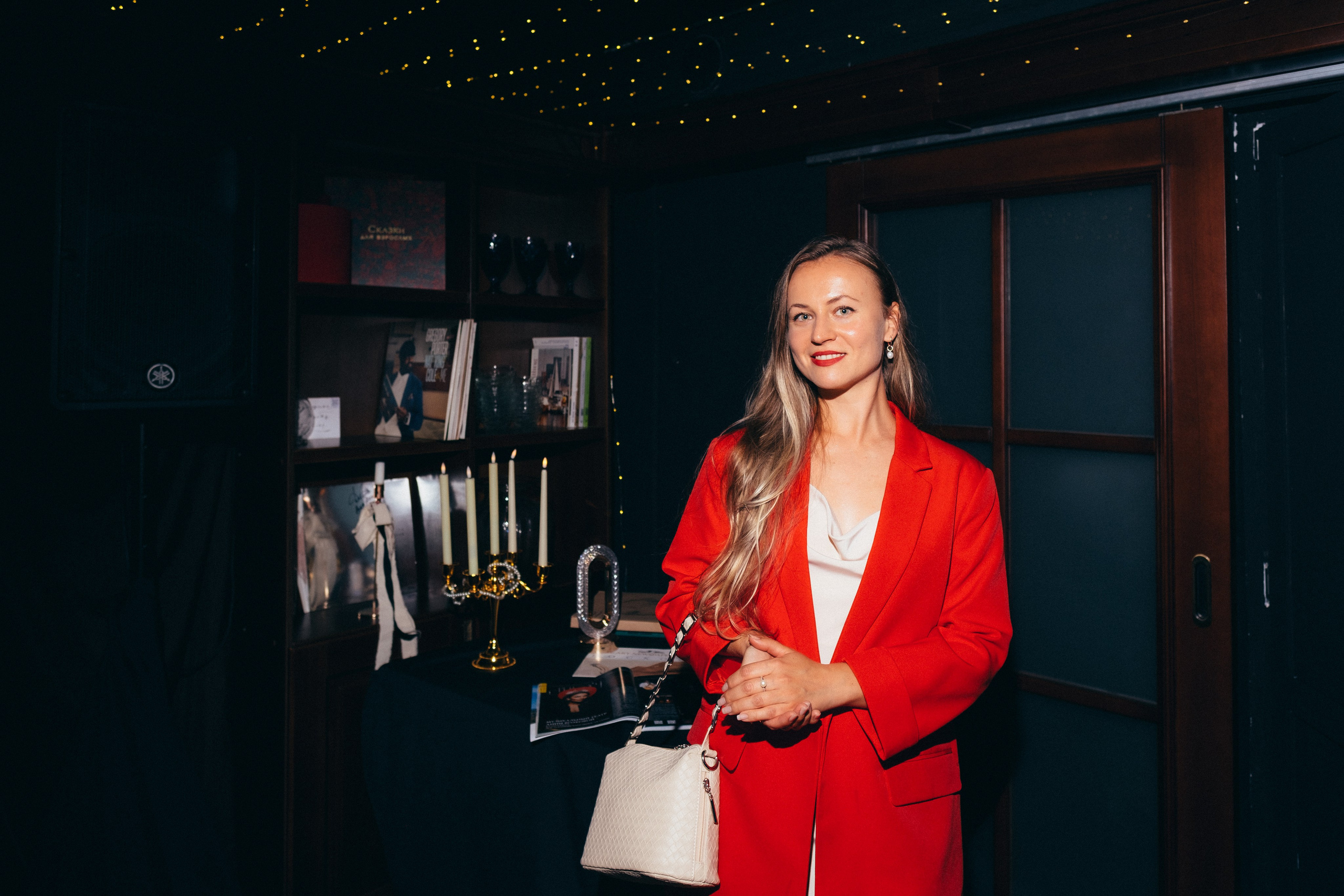 Поэтические встречи «Уютные чтения». Репортажный фотограф в Сочи Екатерина Вежливцева