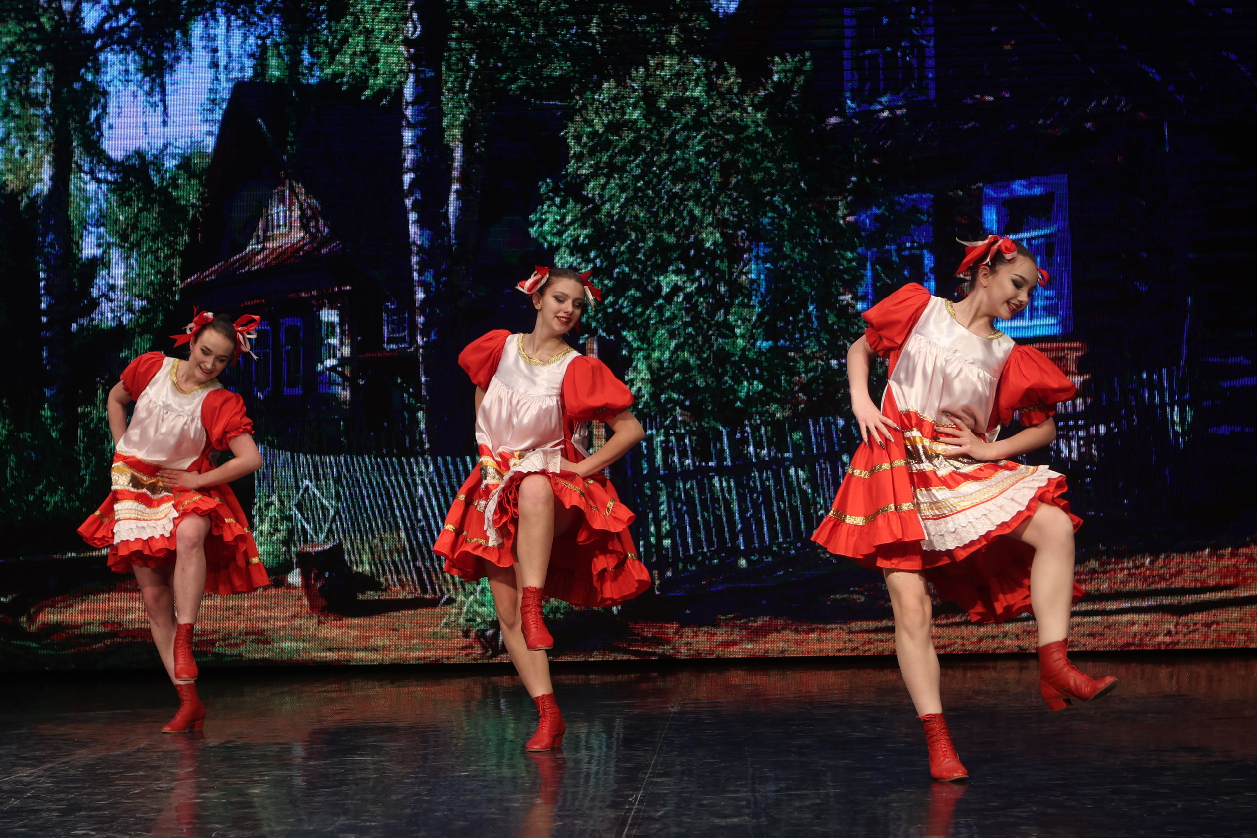 21 февраля, г. Томск. Золотое яблочко