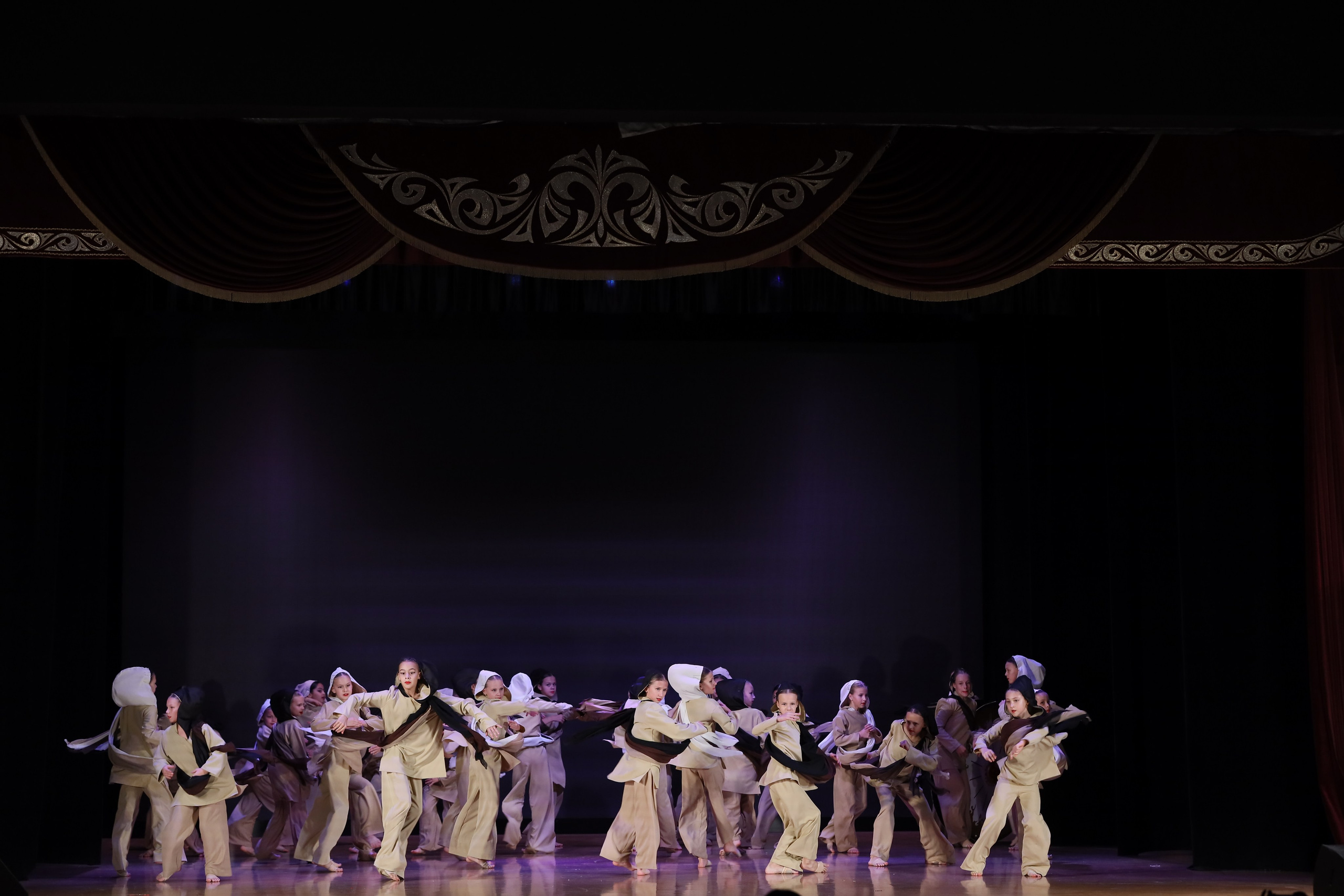 4 ноября, блок 1, видео, номера 59-, г. Краснодар. Золотое яблочко