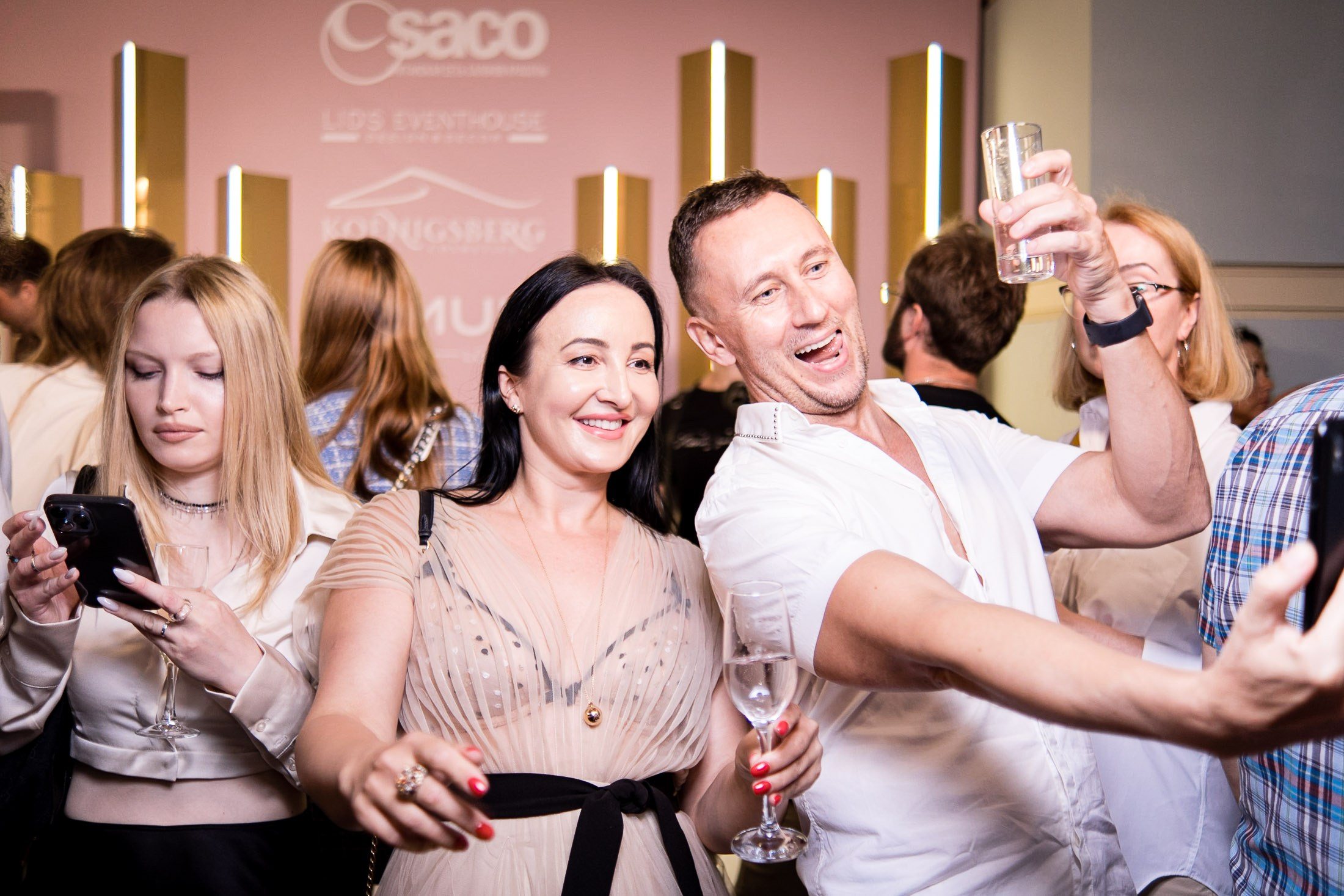 Saco hair Patriki. День рождения. Репортажный фотограф Денис Тихомиров. Москва