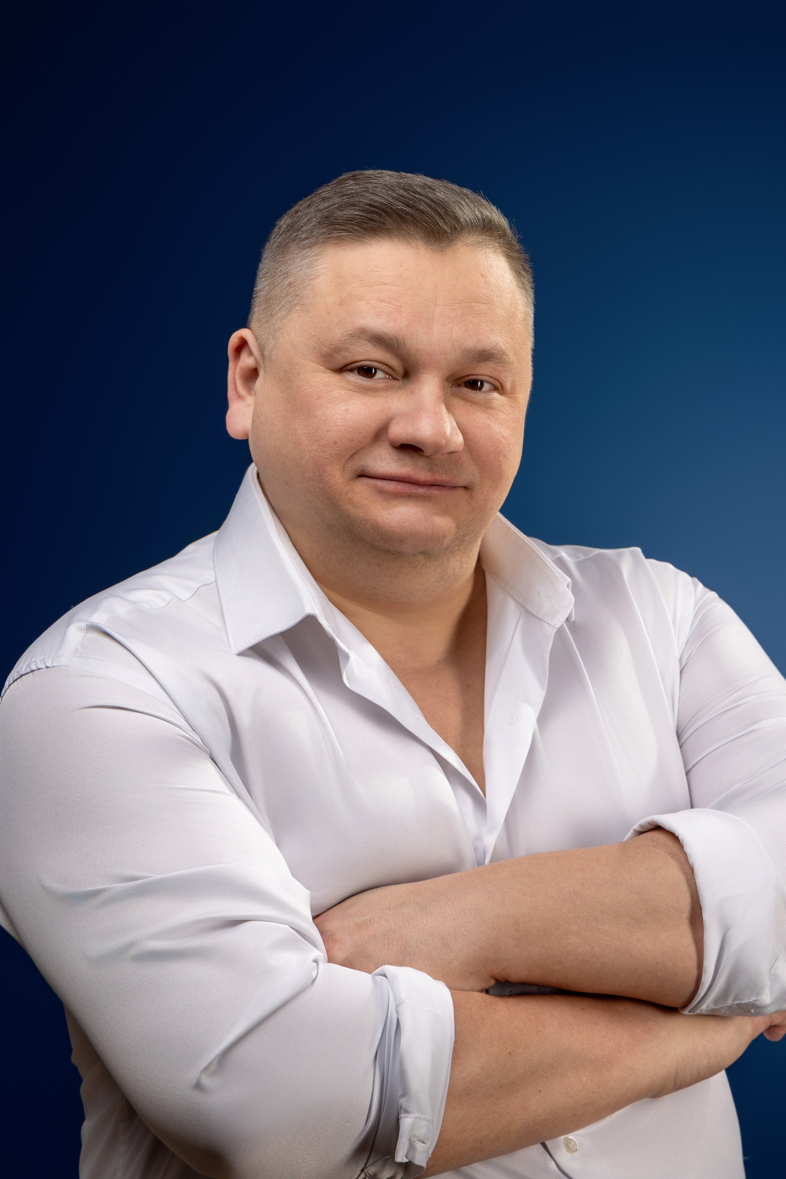 Владимир. Классический портрет. Фотограф Андрей Зикеев, фотостудия AzArt Studio в Москве