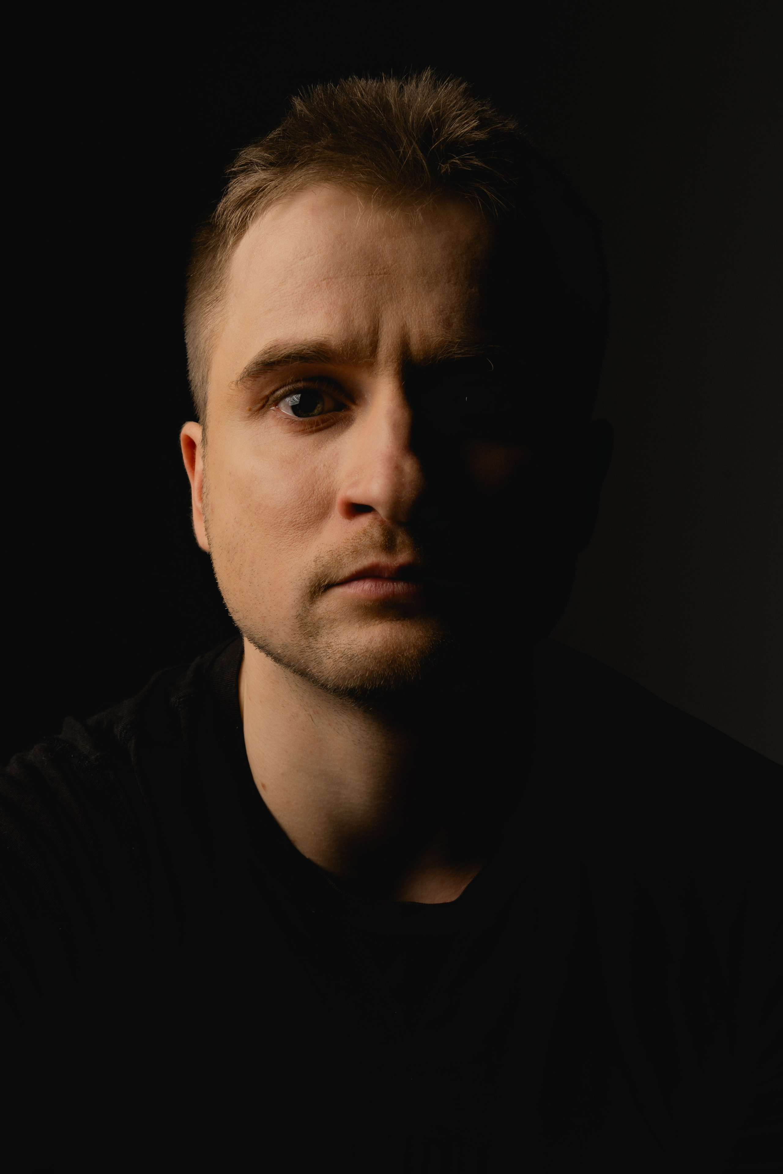 Дима. Виктория Саханкова — портретный и семейный фотограф в Москве