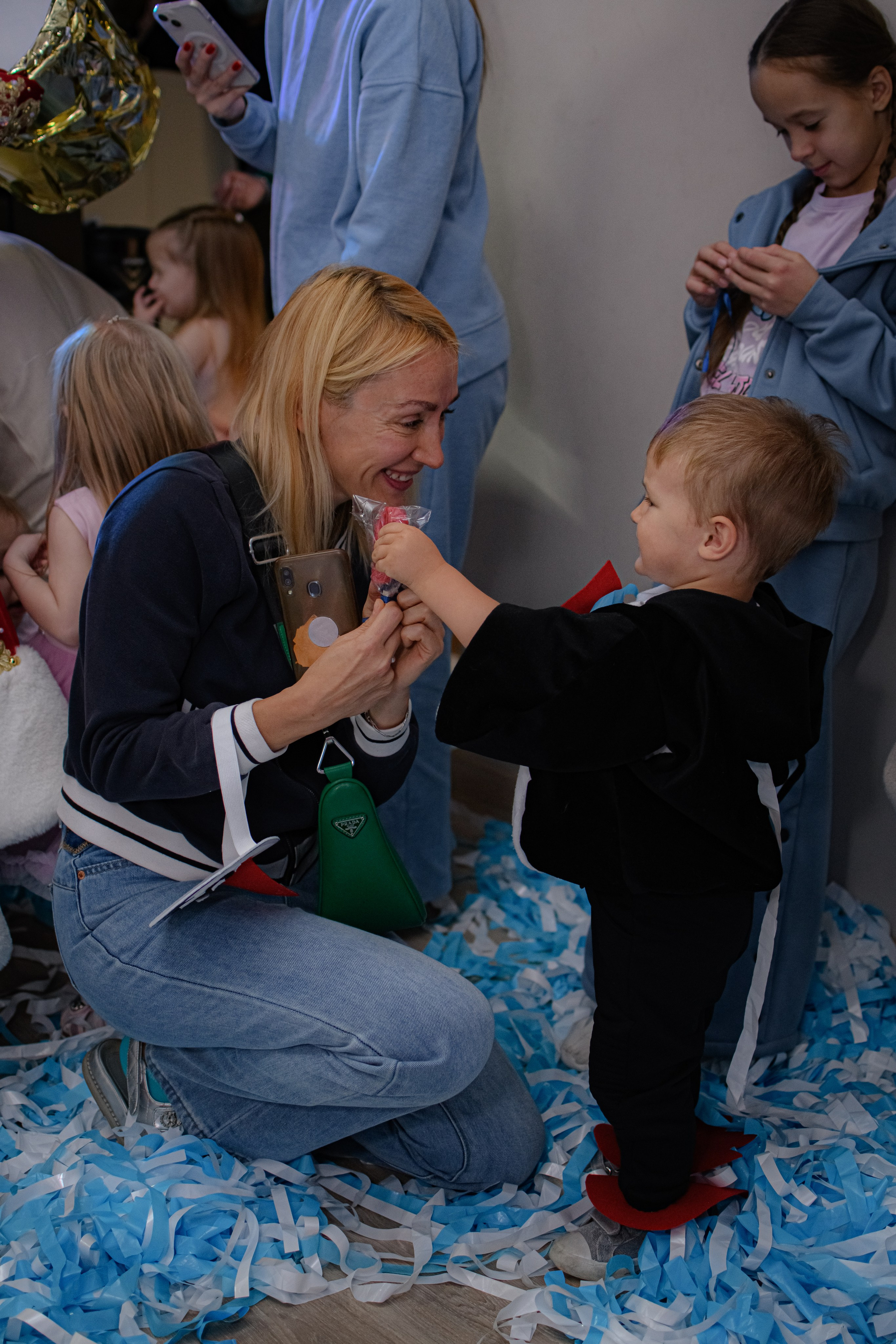 HAPPY NEW YEAR. Photokarish