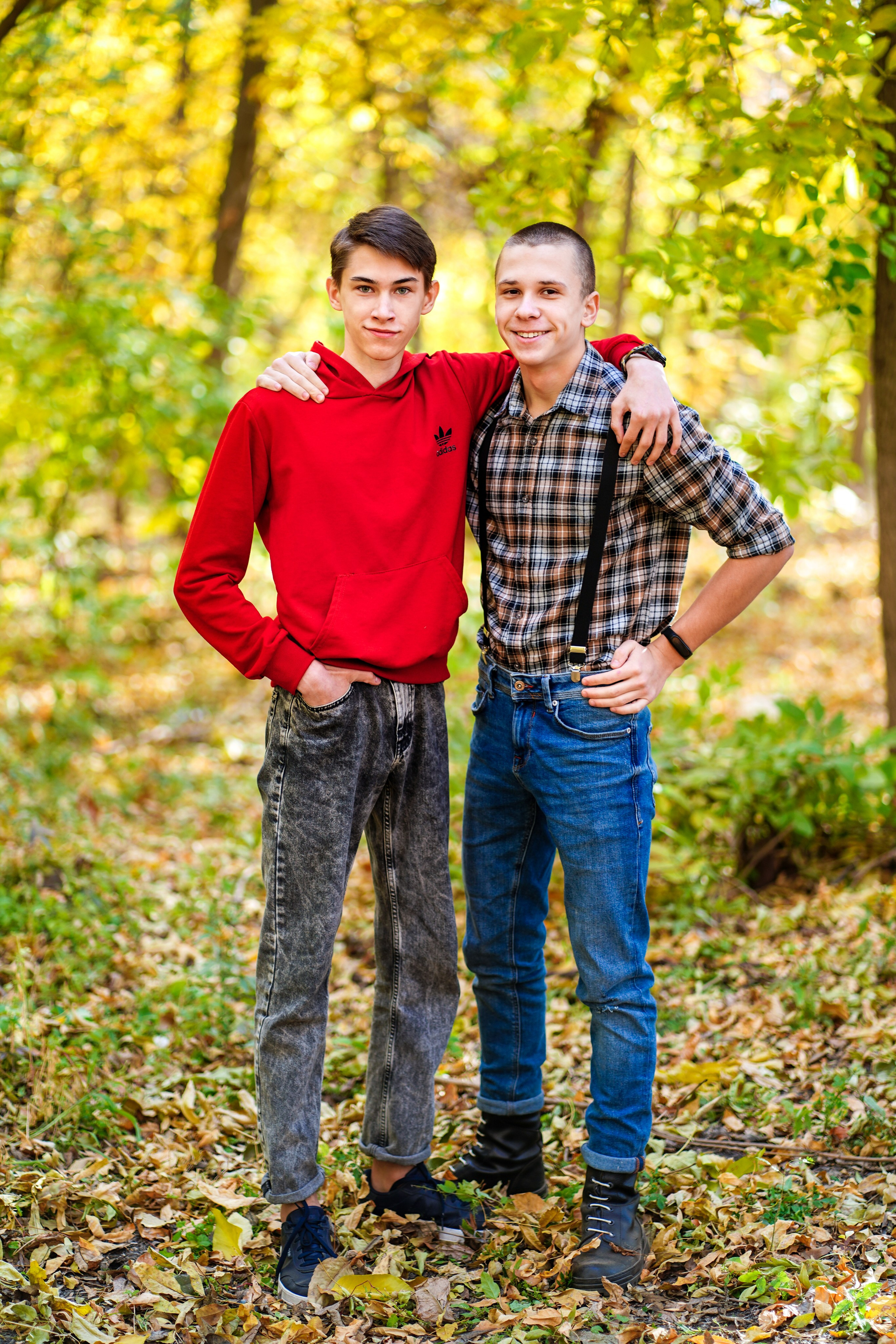 9 — 11 классы. Фотографы в г. Астрахань Сергей и Елена Бовтуновы