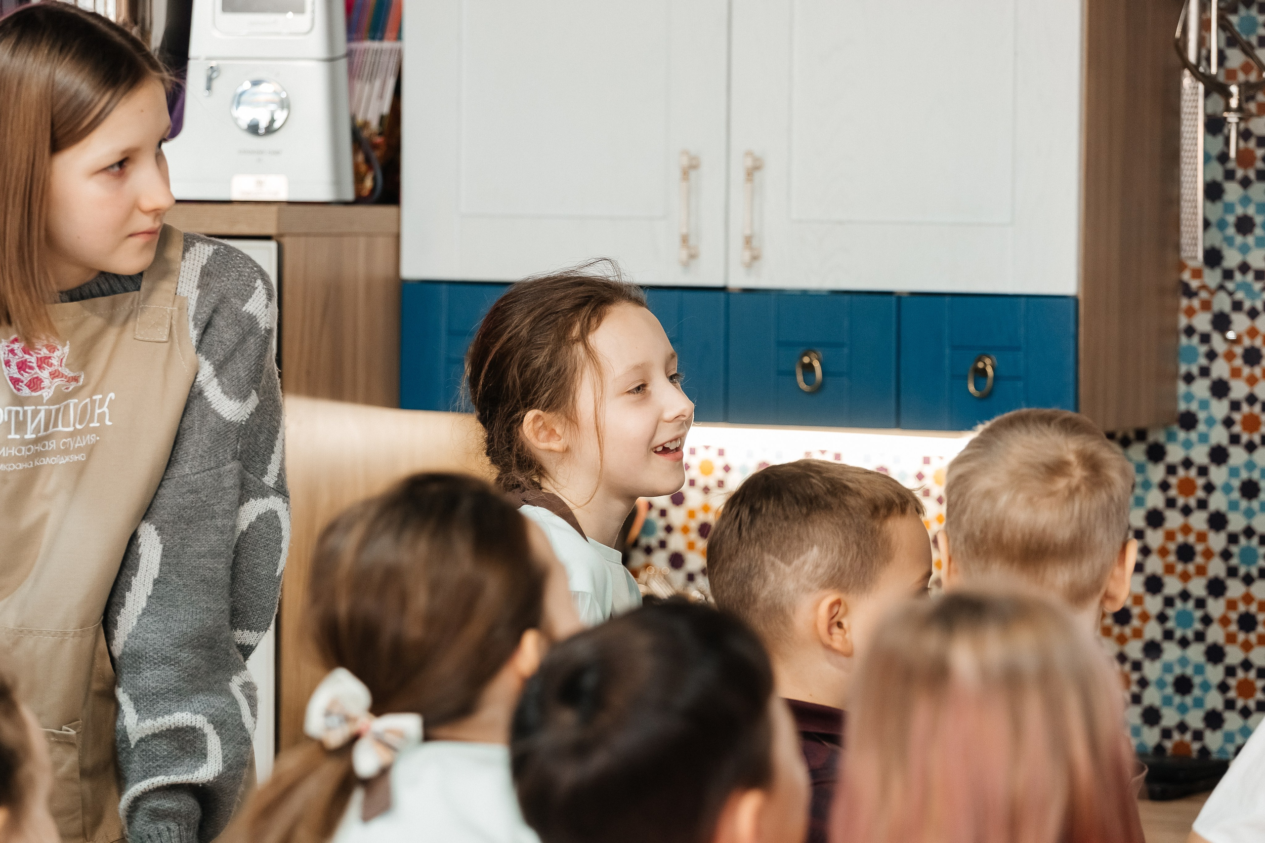 Детский мастер-класс в «АРТиШОК». Фотограф Кемерово | Сергей
